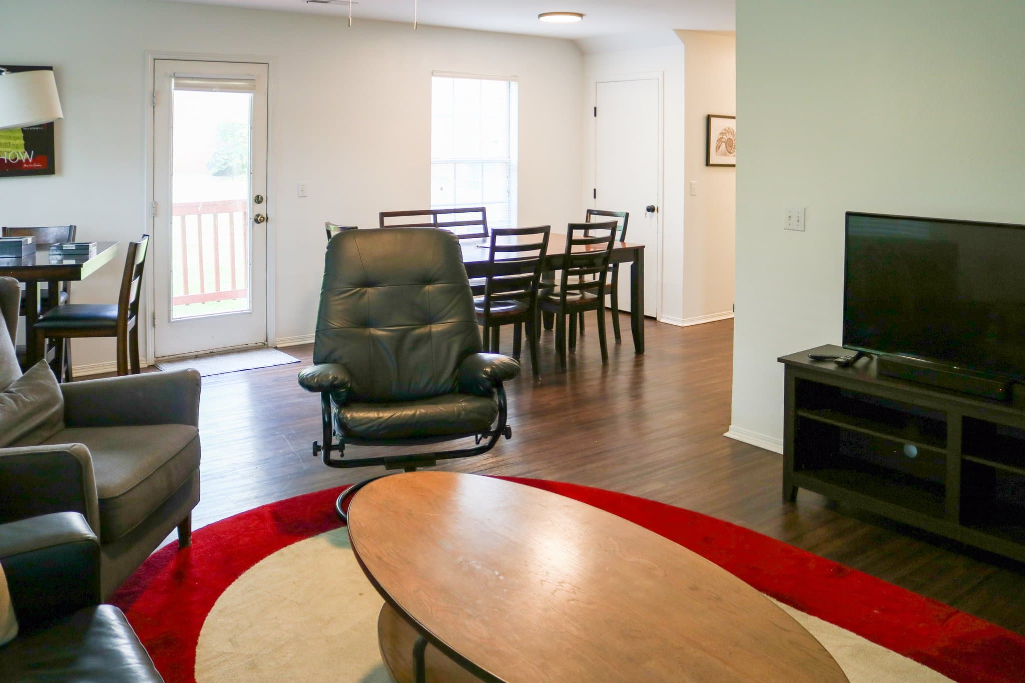 Fayetteville Townhome: 594 W Moan Pl