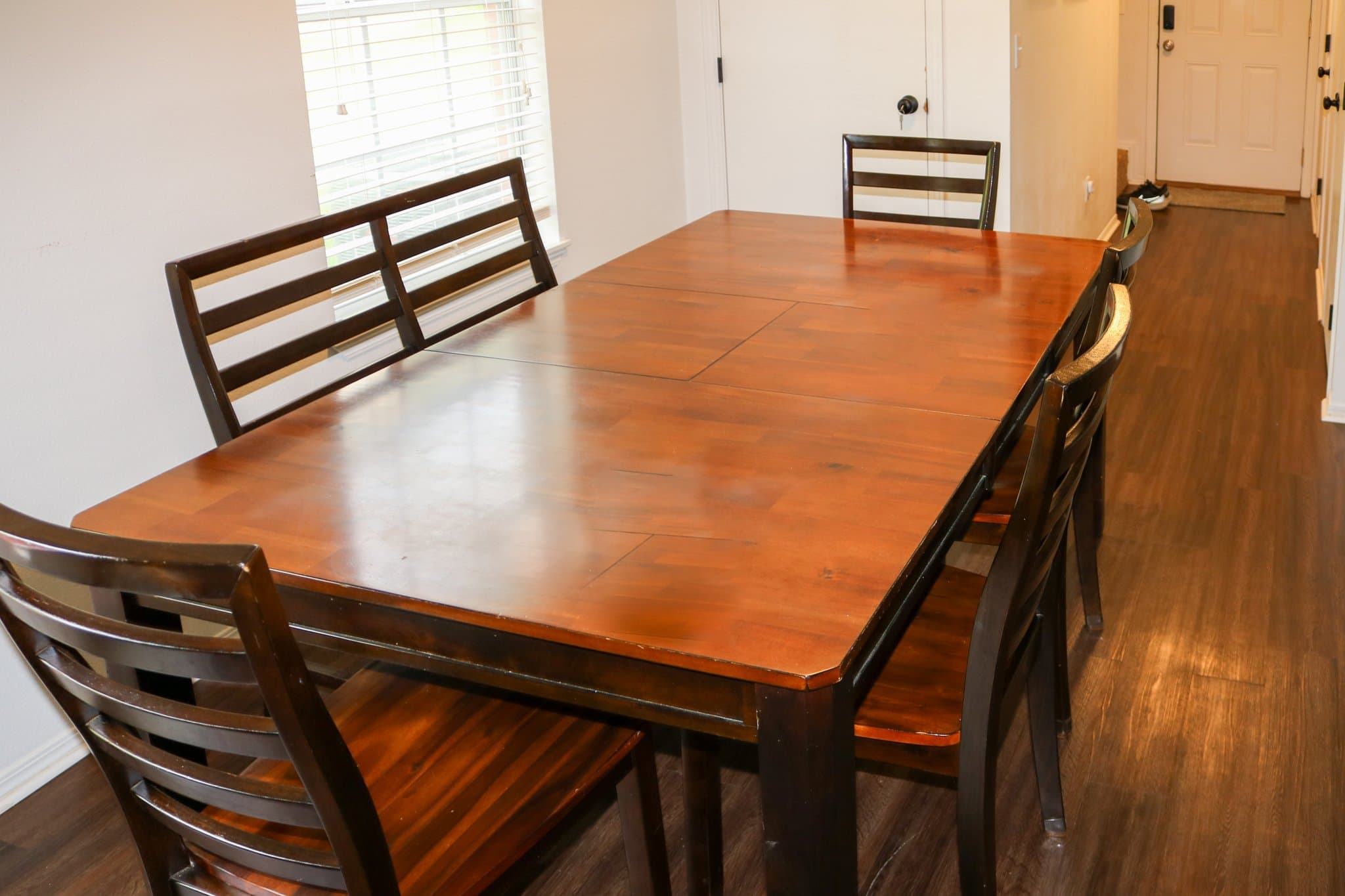Fayetteville Townhome: 594 W Moan Pl