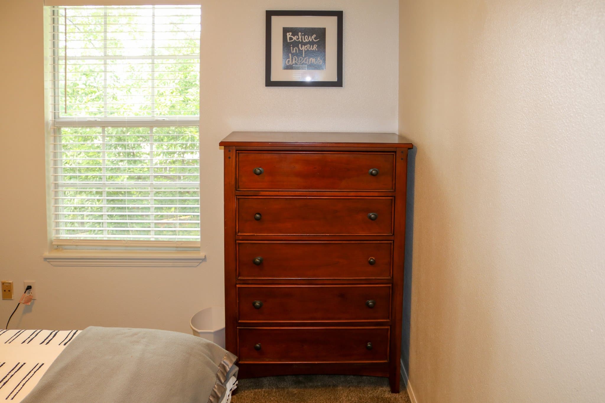 Fayetteville Townhome: 594 W Moan Pl