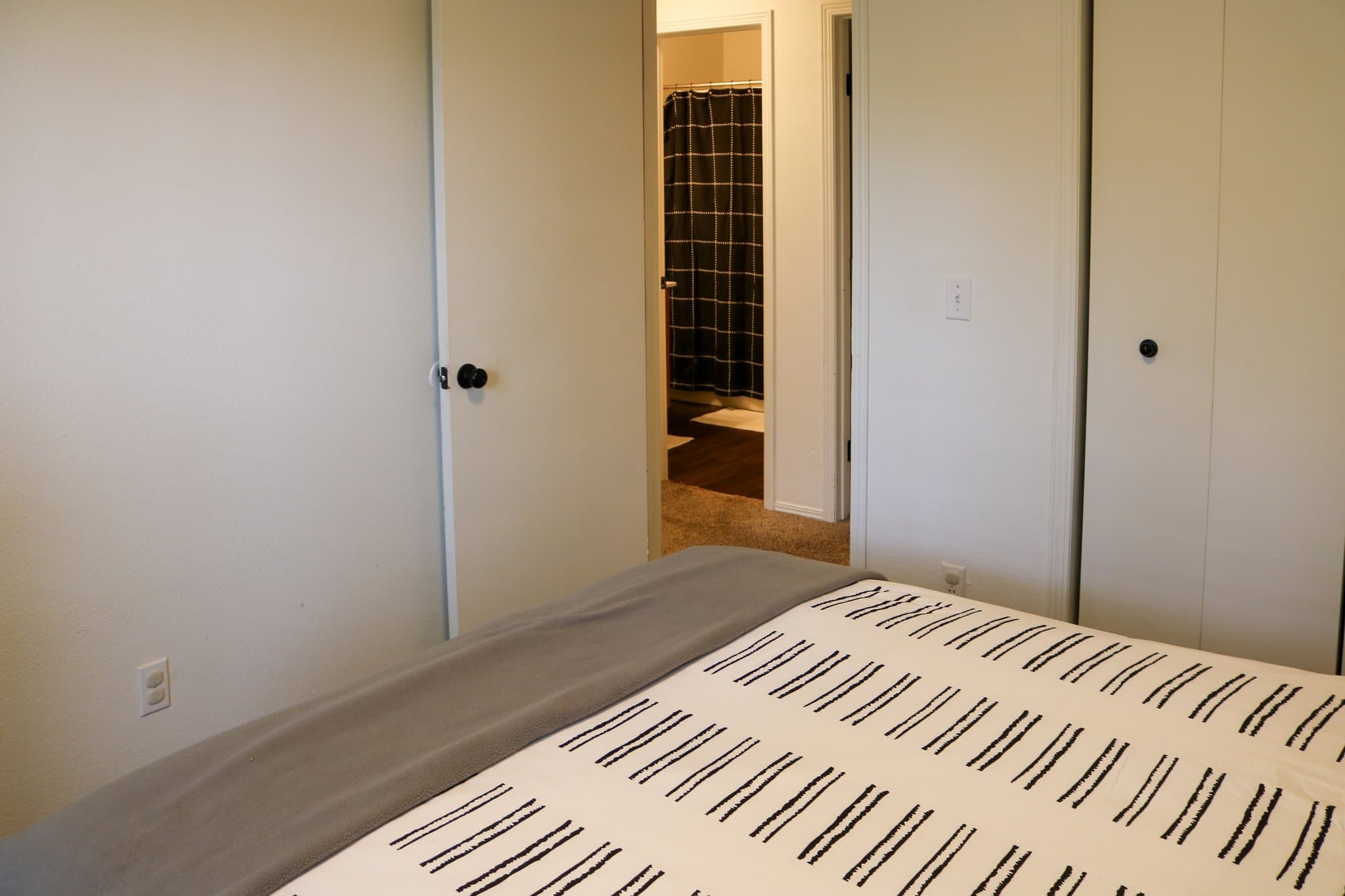 Fayetteville Townhome: 594 W Moan Pl