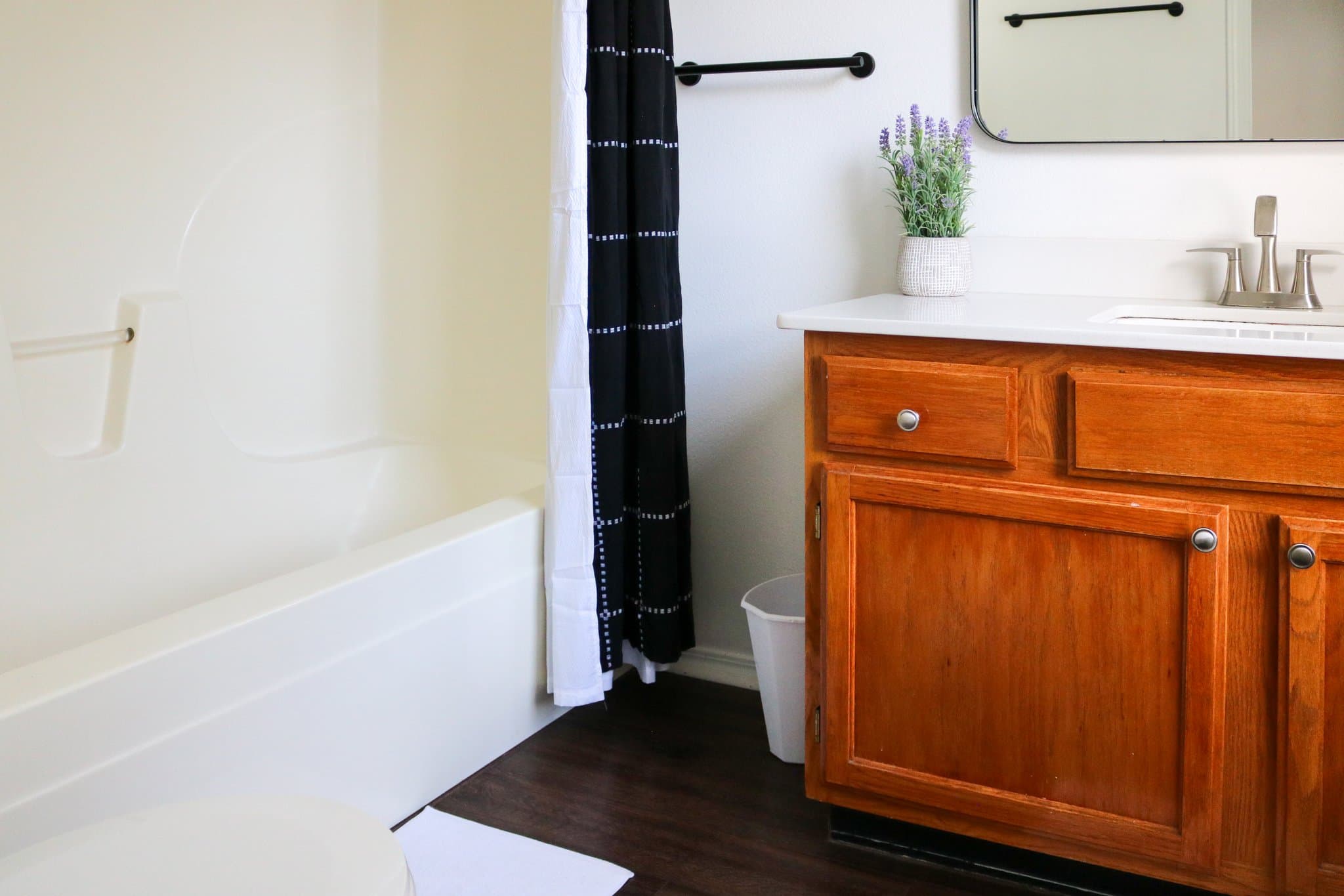 Fayetteville Townhome: 594 W Moan Pl