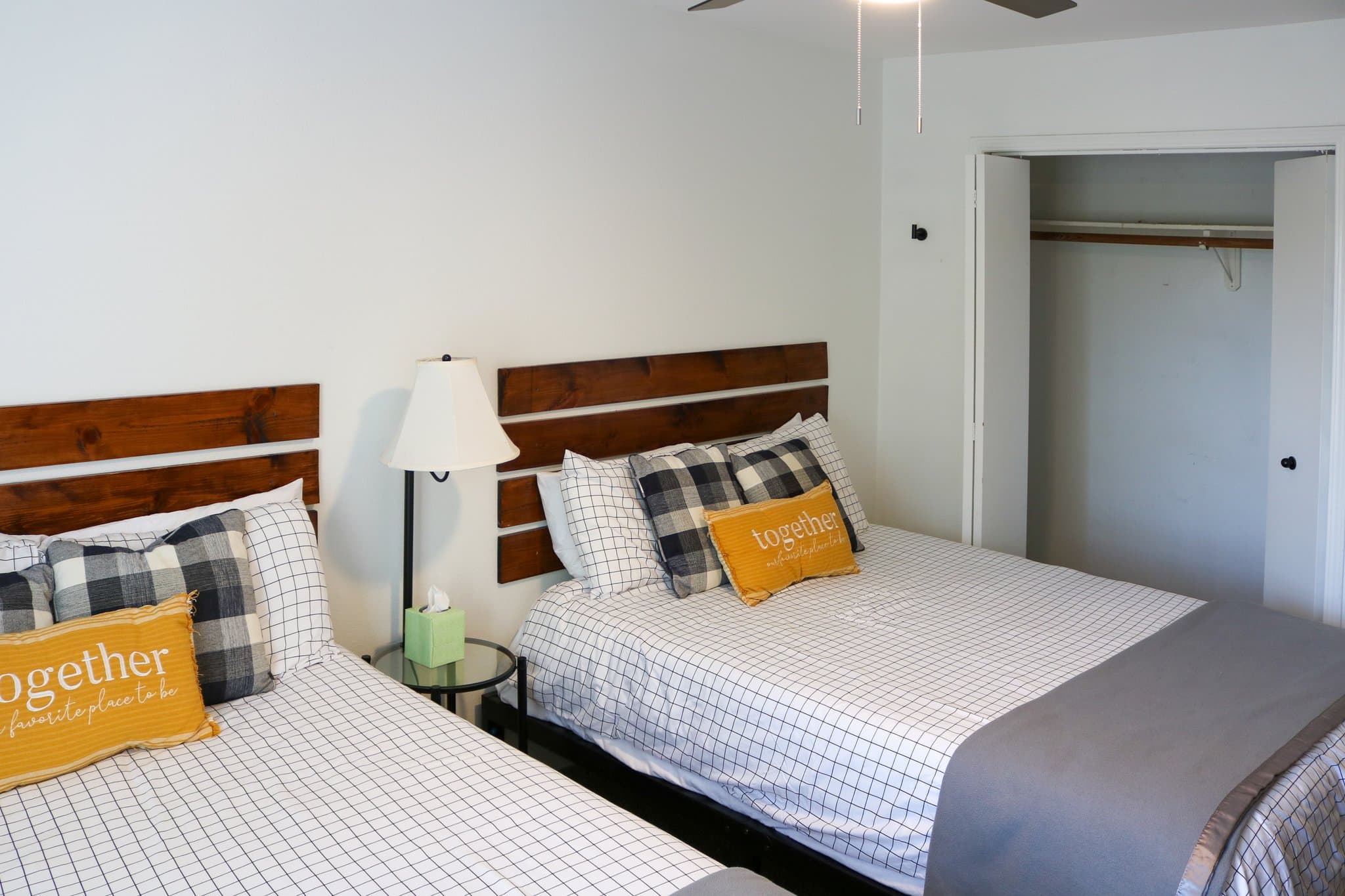 Fayetteville Townhome: 594 W Moan Pl