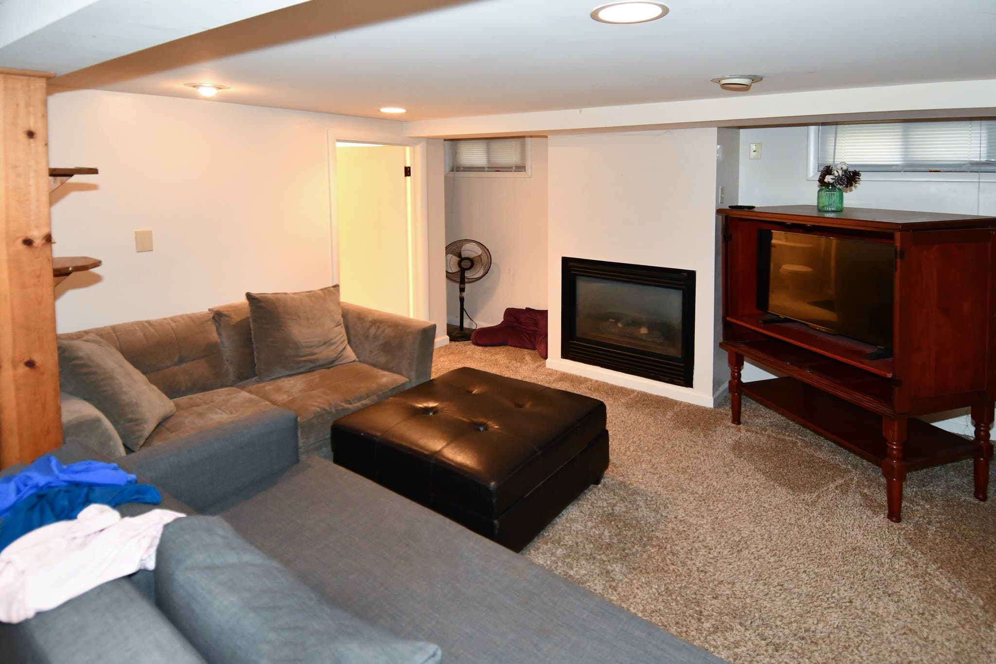 Washington Townhome: 4210 10th Street NE