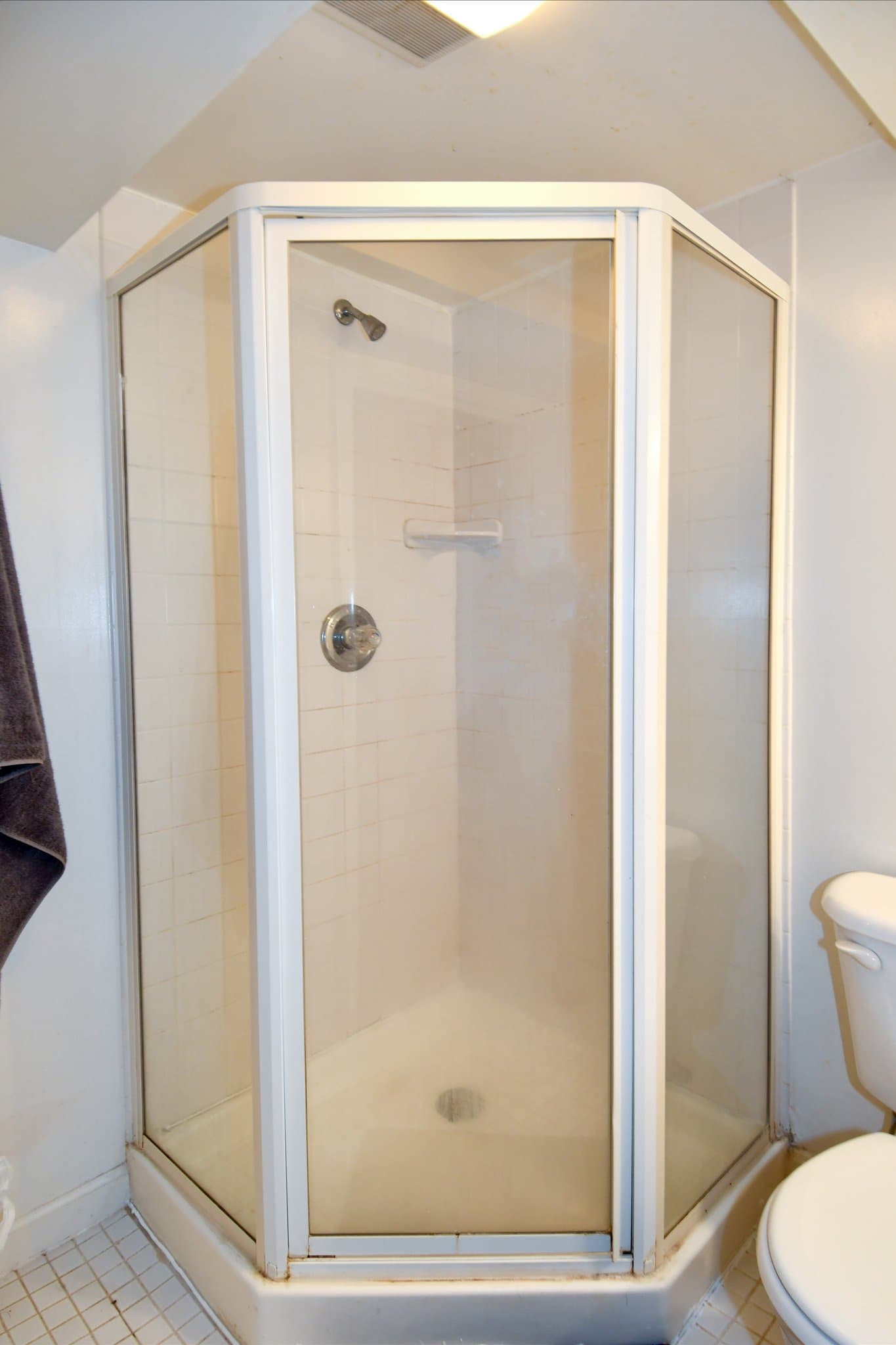 Washington Townhome: 4210 10th Street NE