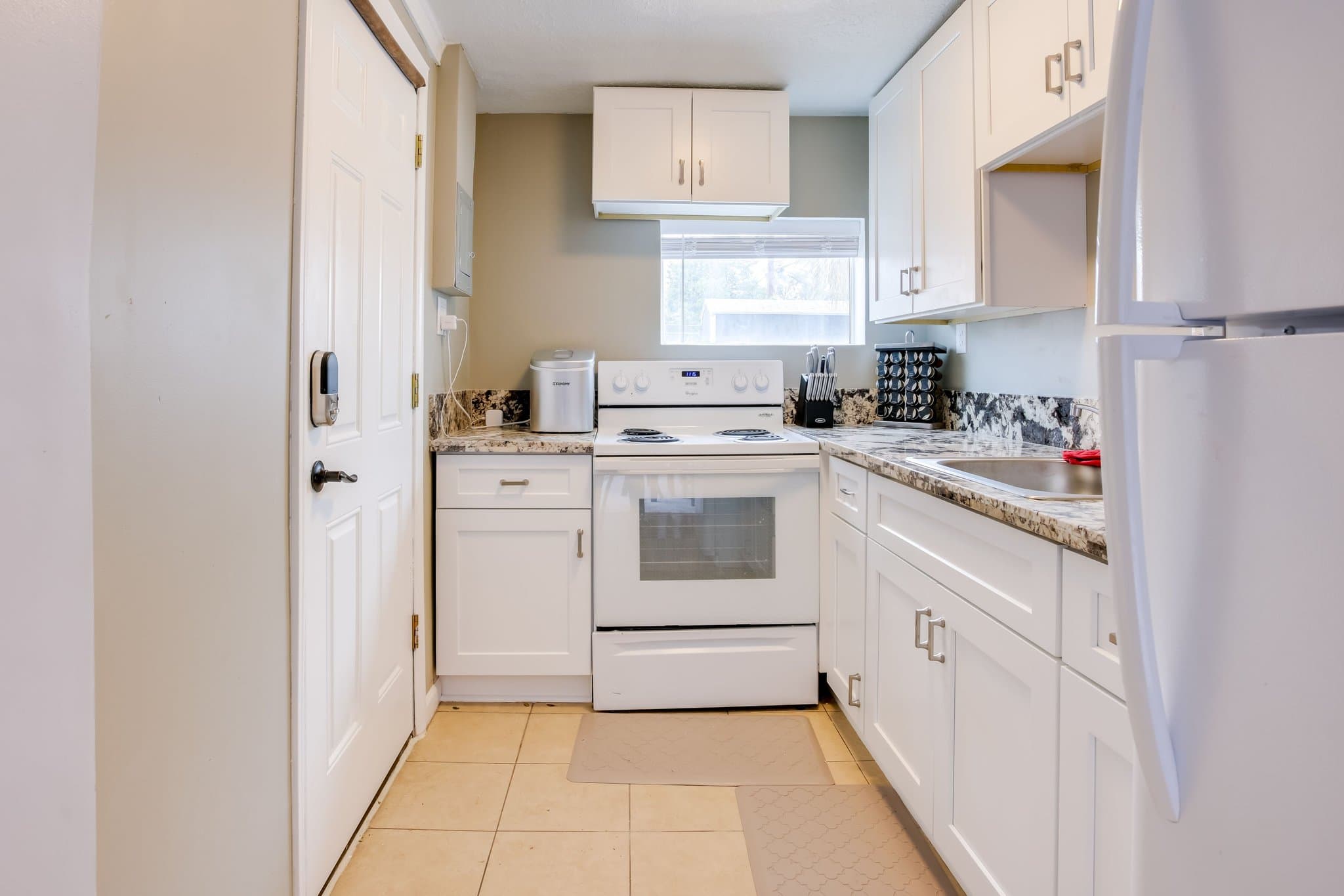 Las Vegas House: 2812 Alcoa Ave, Las Vegas, NV 89102