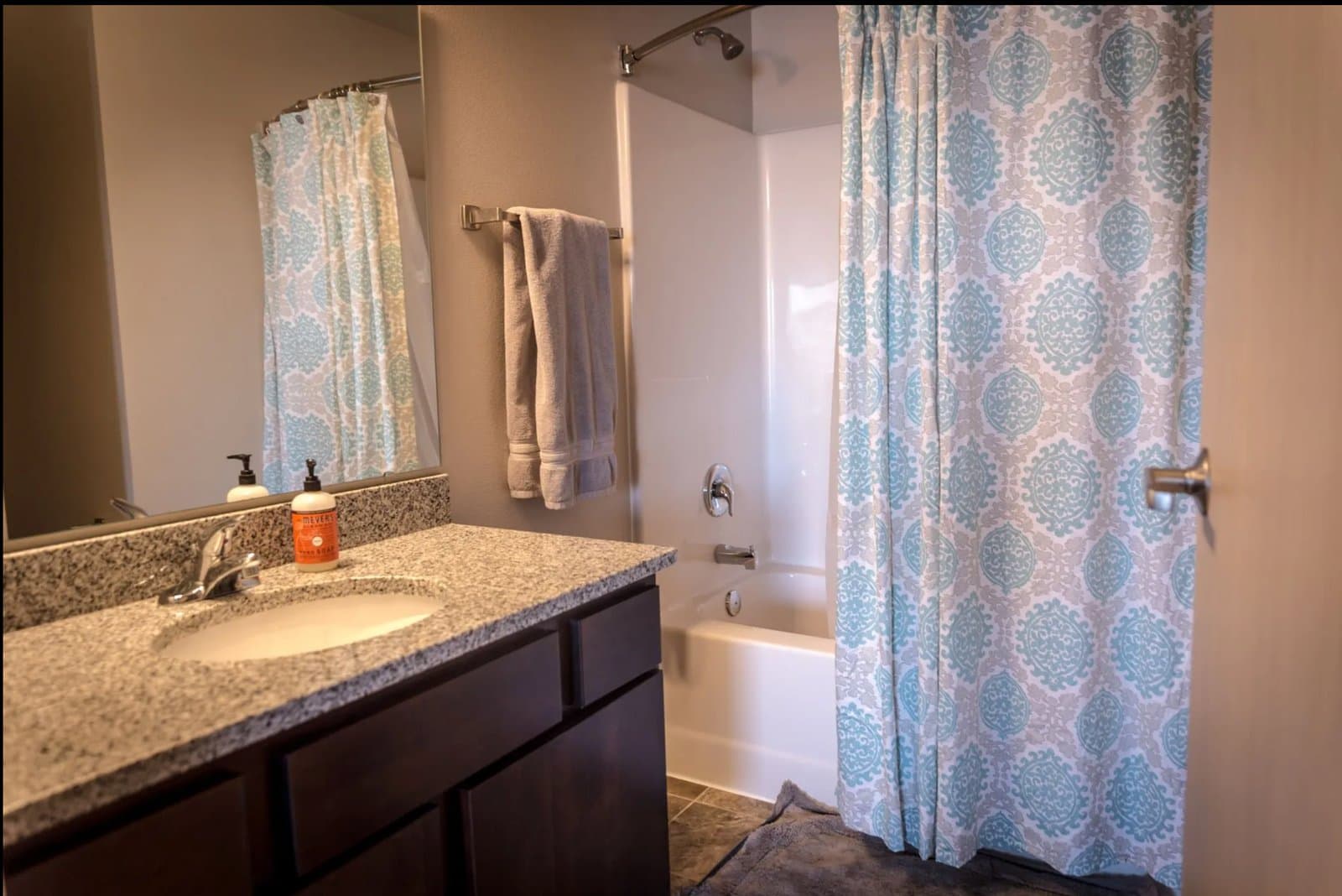 West Fargo Apartment: 5440 38th ave s