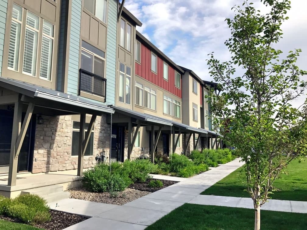 Midvale Townhome: 868 W. San Savino Way