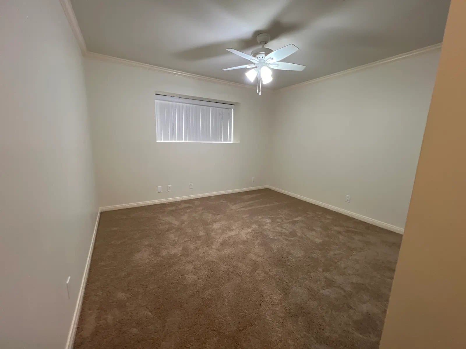 Burbank Apartment: 625 E. Cypress