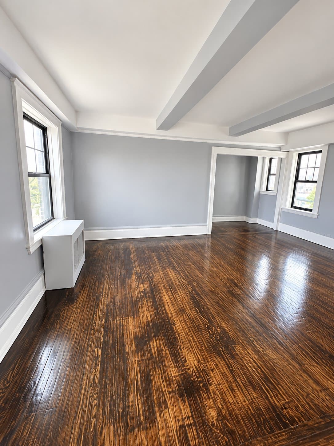 East Orange Apartment: 25 N Harrison