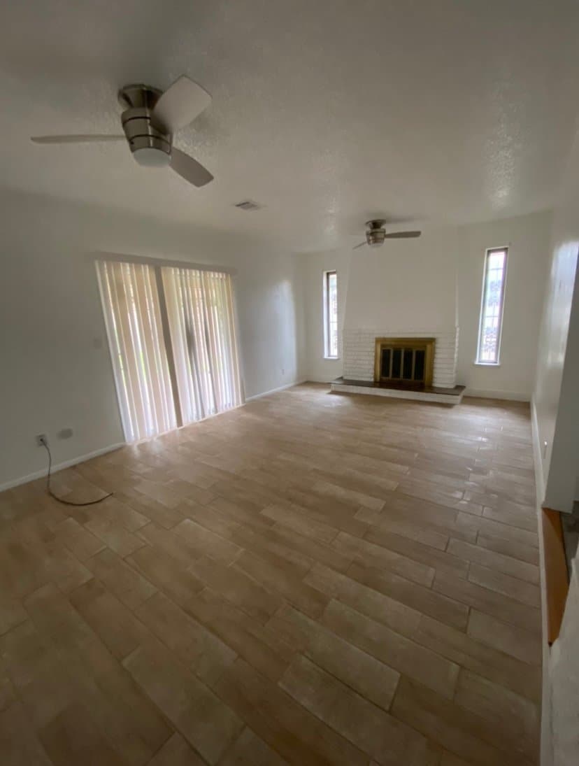 Oklahoma City House: 7105 S Mckinley Ave