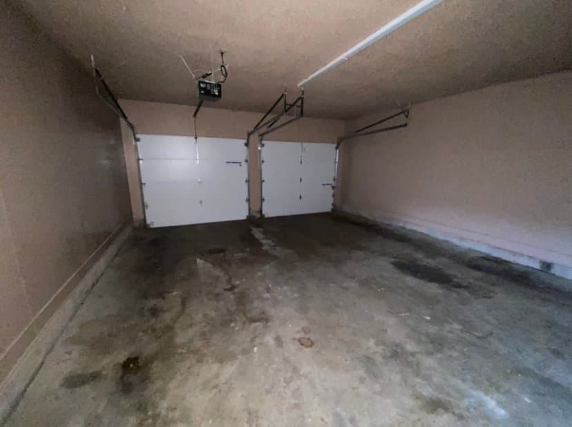 Oklahoma City House: 7105 S Mckinley Ave