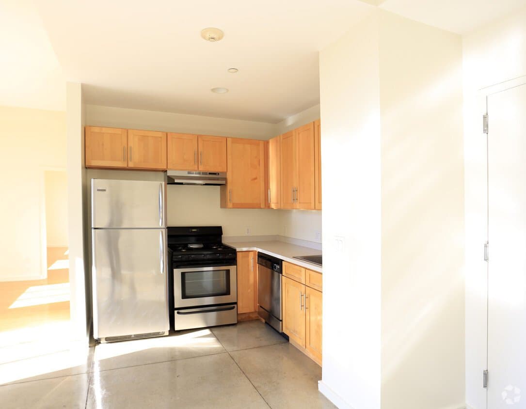 Bridgeport Apartment: 955 Main street