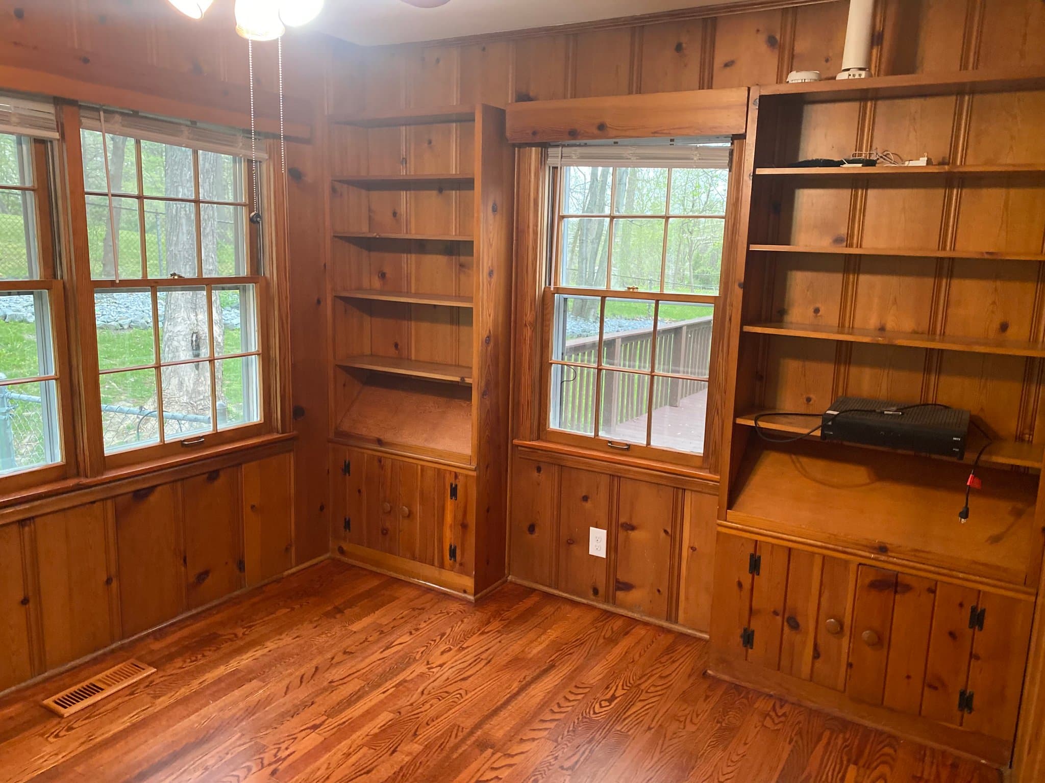 Johnson City House: 305 East 11th Avenue