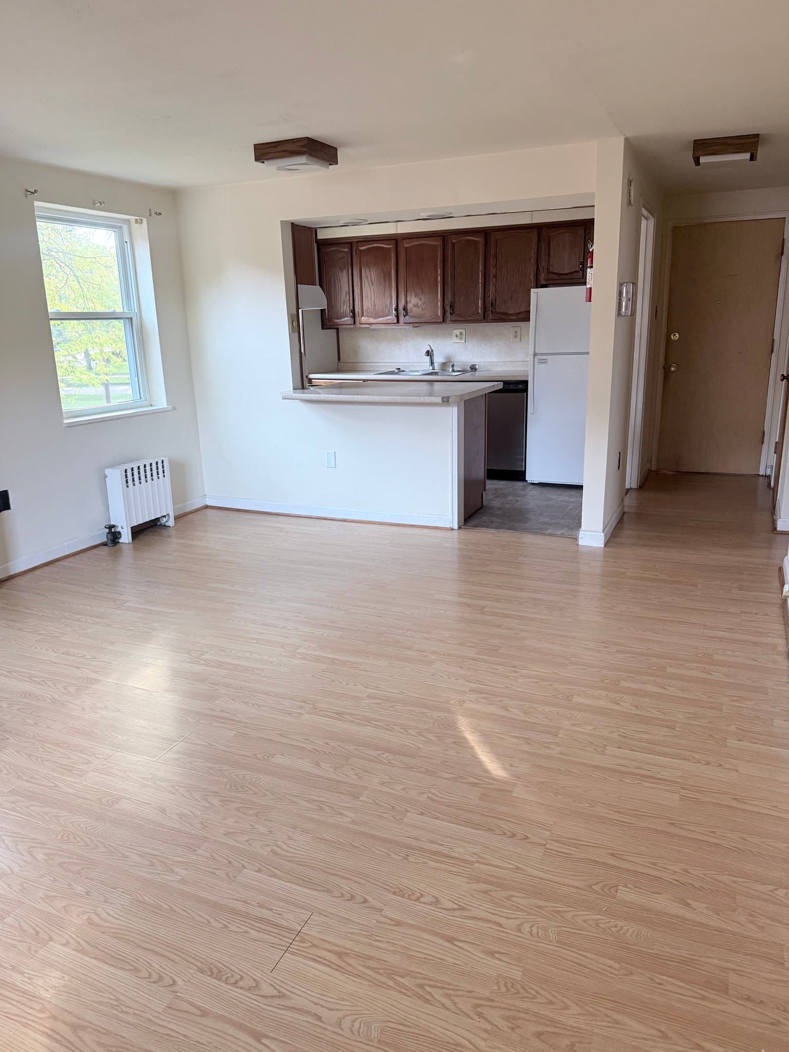 State College Apartment: 1012 S Pugh St