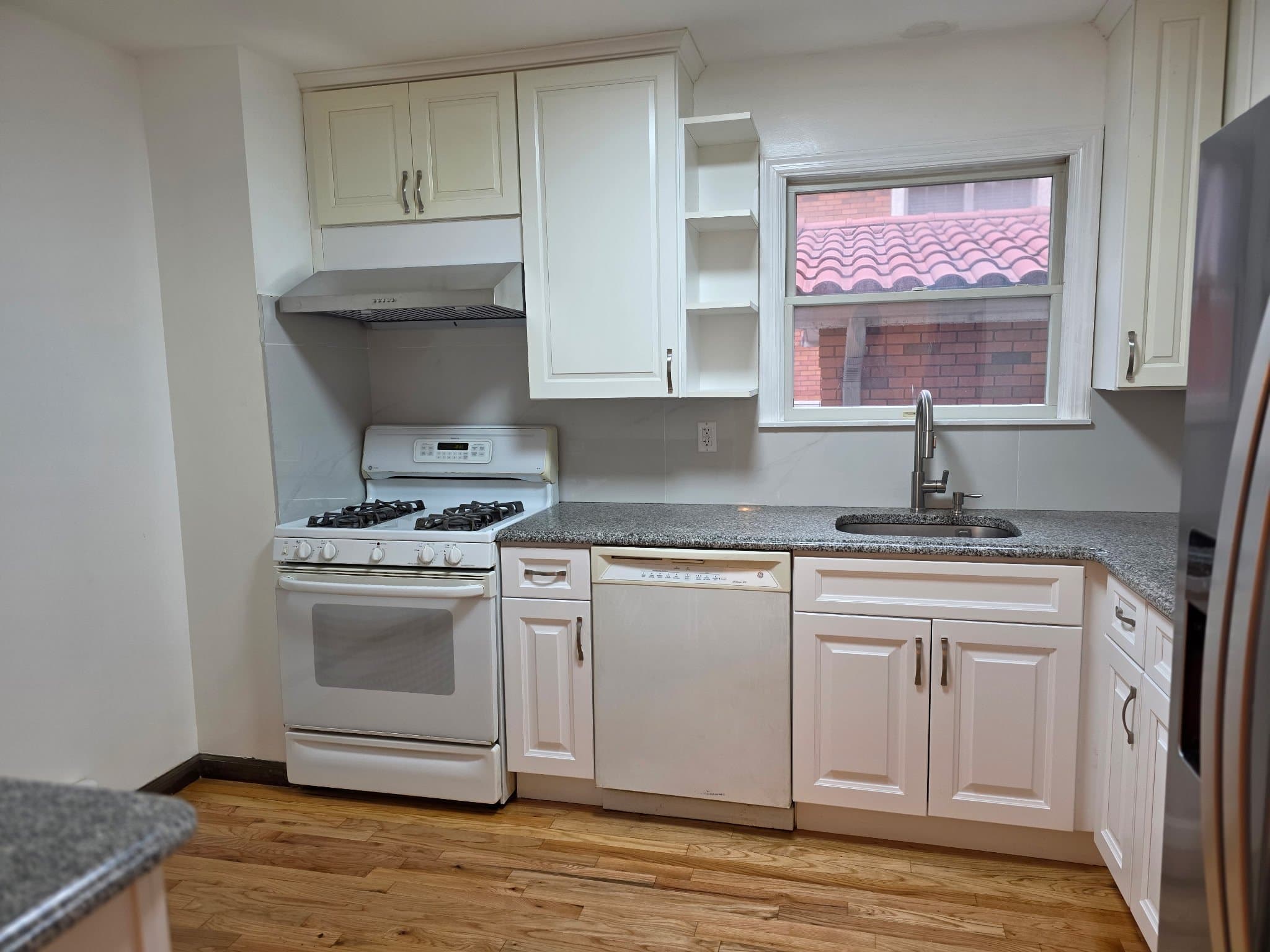 Bayside Townhome: 40-17 215th Place