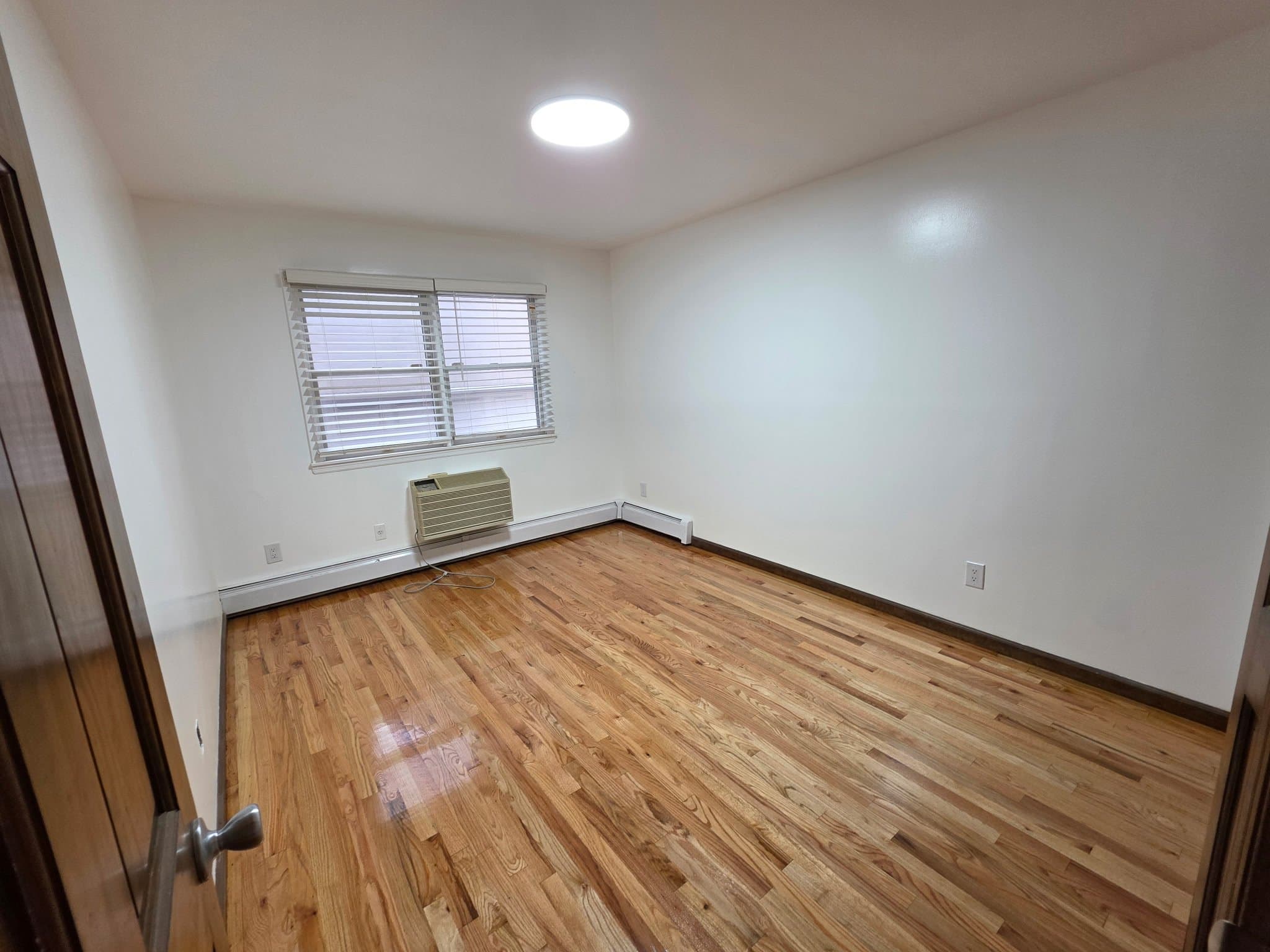 Bayside Townhome: 40-17 215th Place