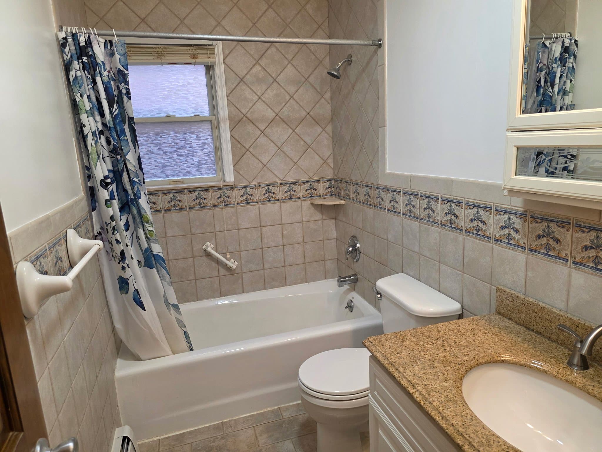 Bayside Townhome: 40-17 215th Place