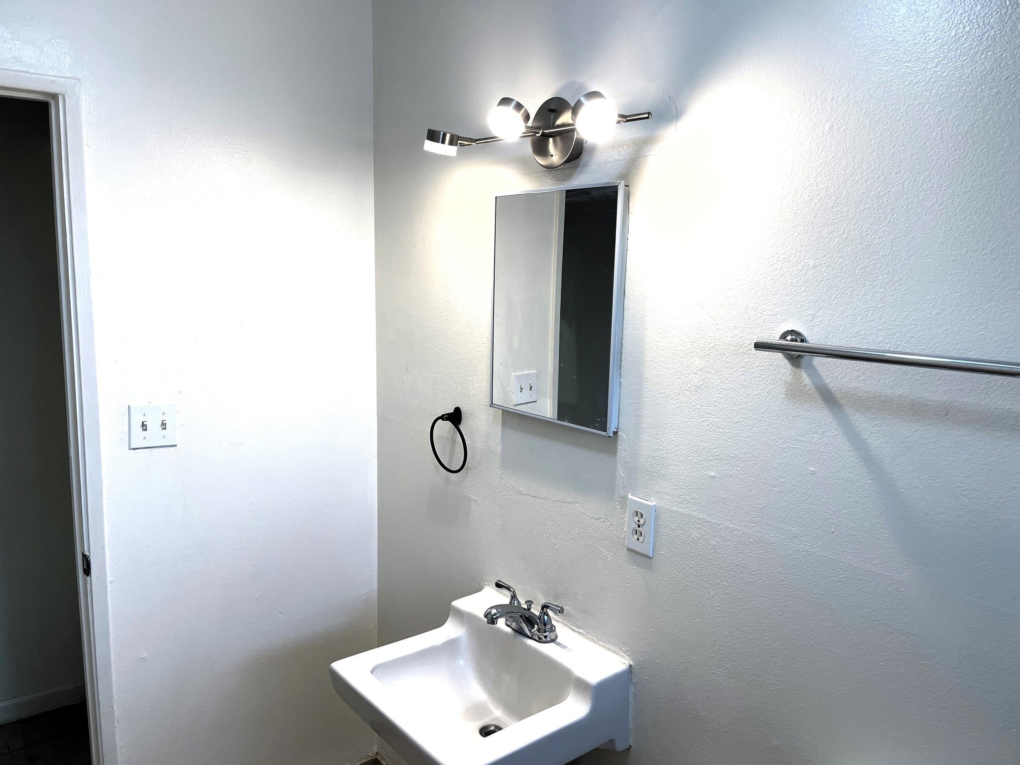 Twentynine Palms Multiplex: 73858 Sun Valley Drive
