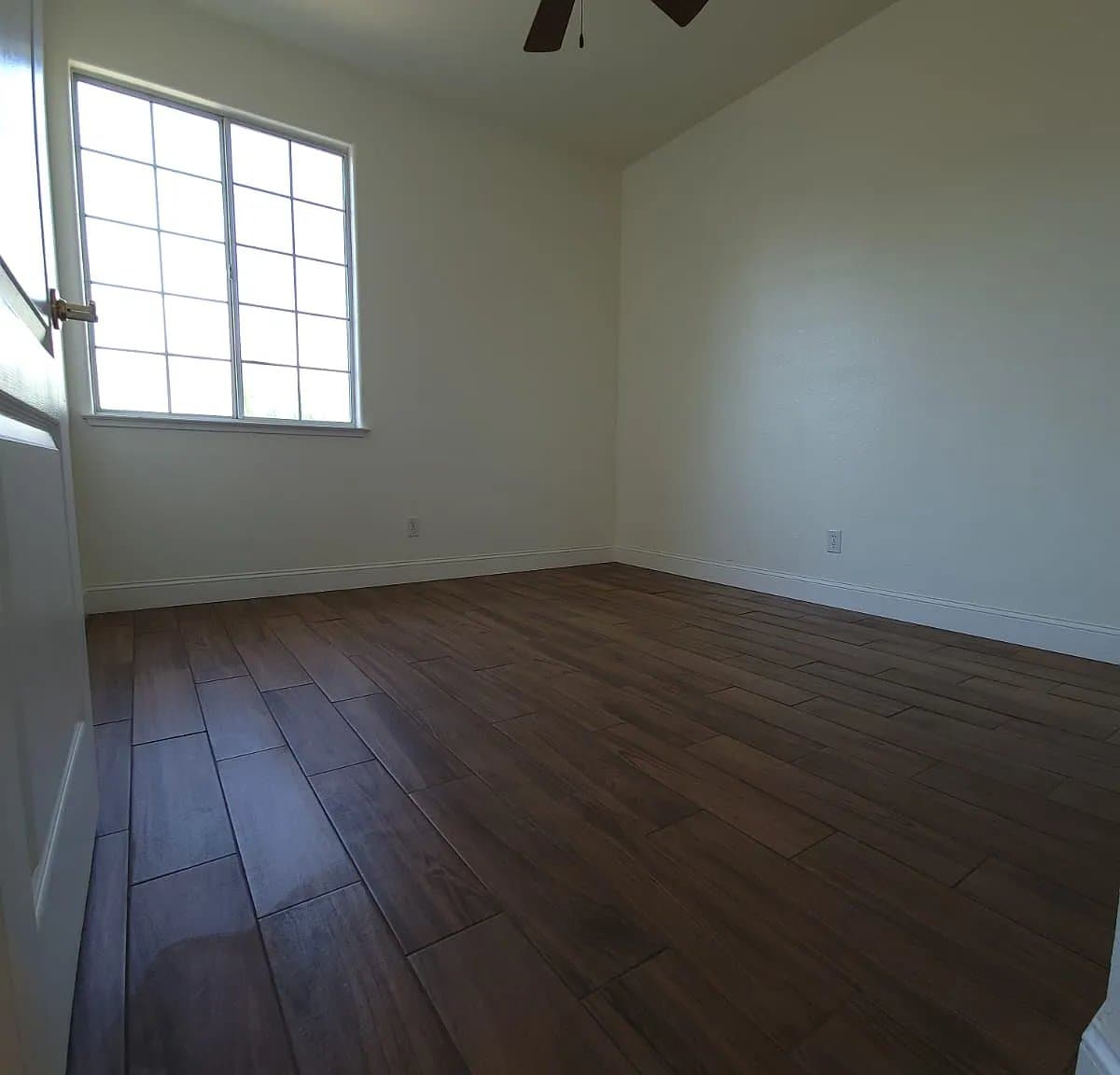 Fresno House: 5797 W Decatur Ave