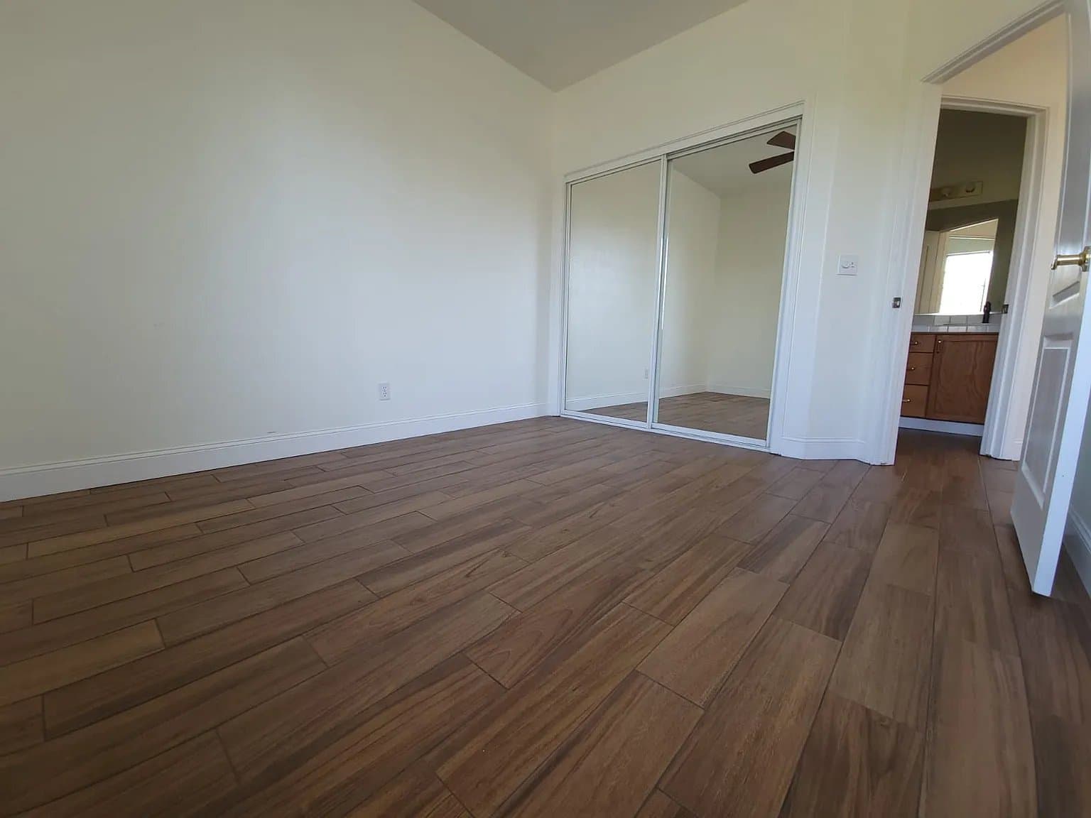 Fresno House: 5797 W Decatur Ave
