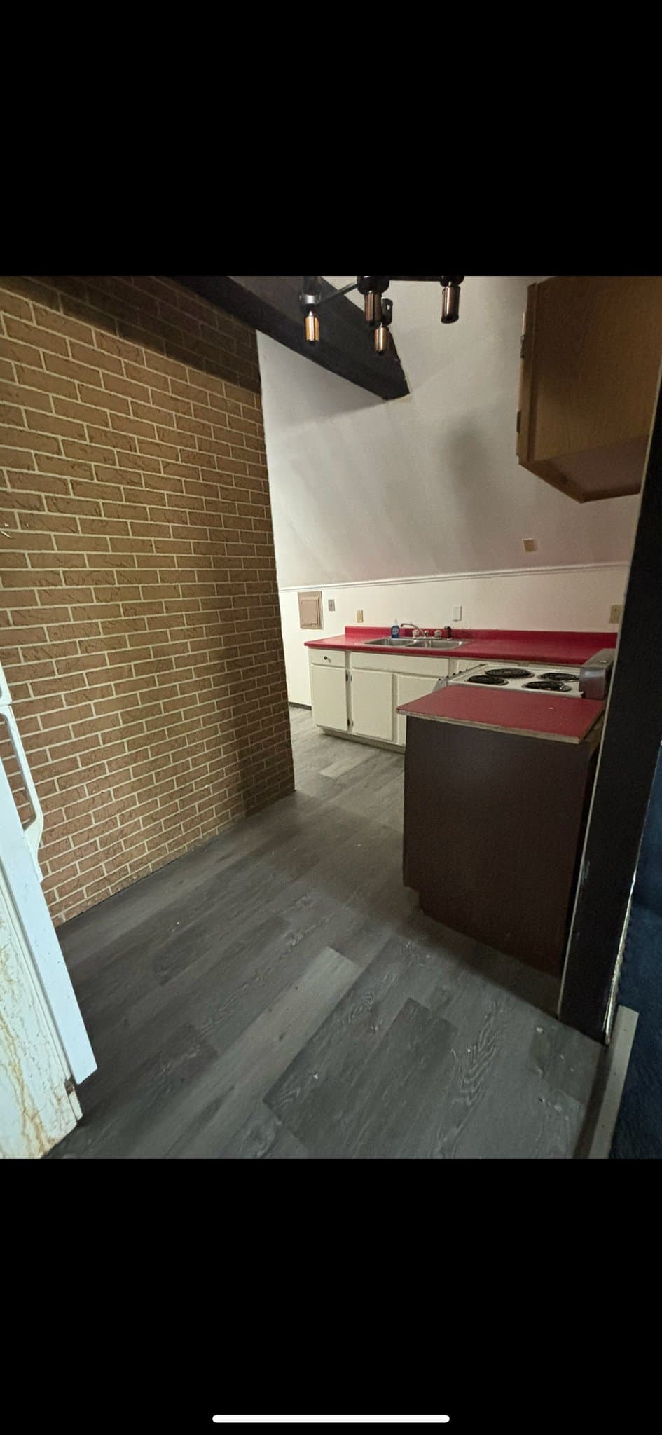 Niagara Falls Apartment: 1618 Ferry av