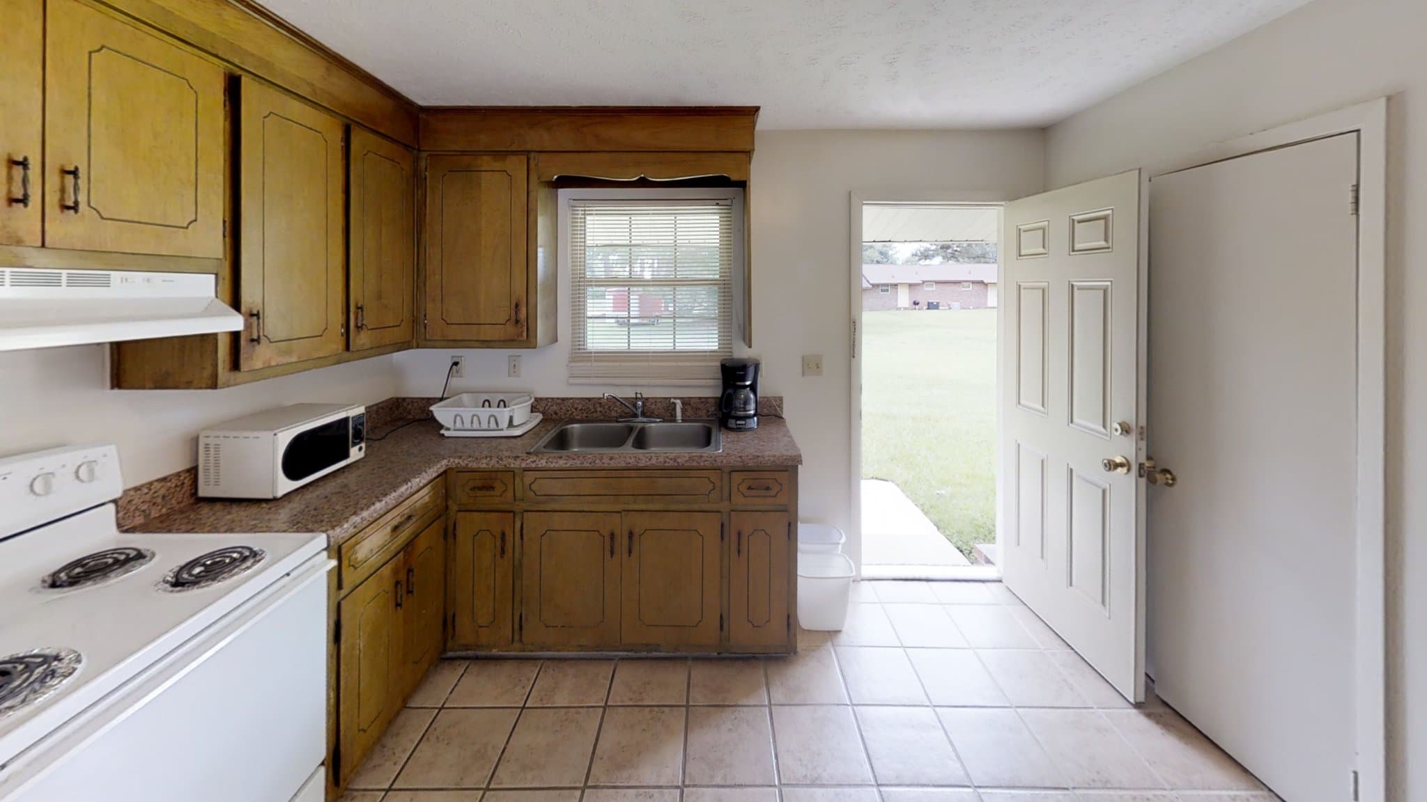 Fayetteville Apartment: 279 Crabapple Circle