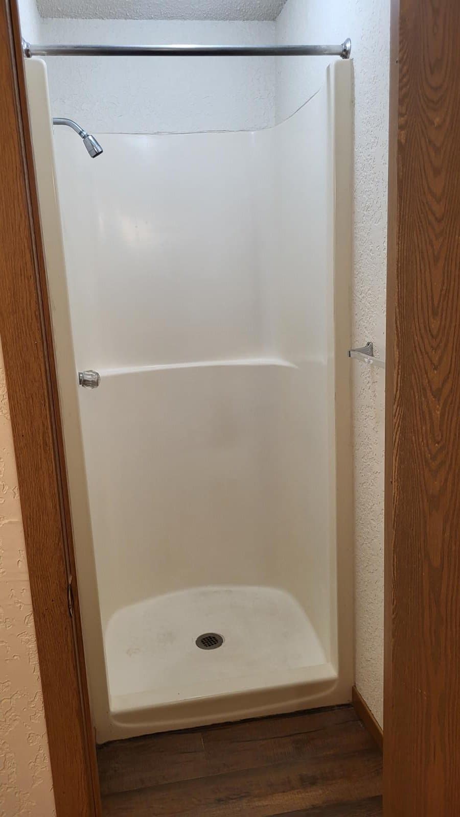 St Cloud Apartment: 819 6th ave s