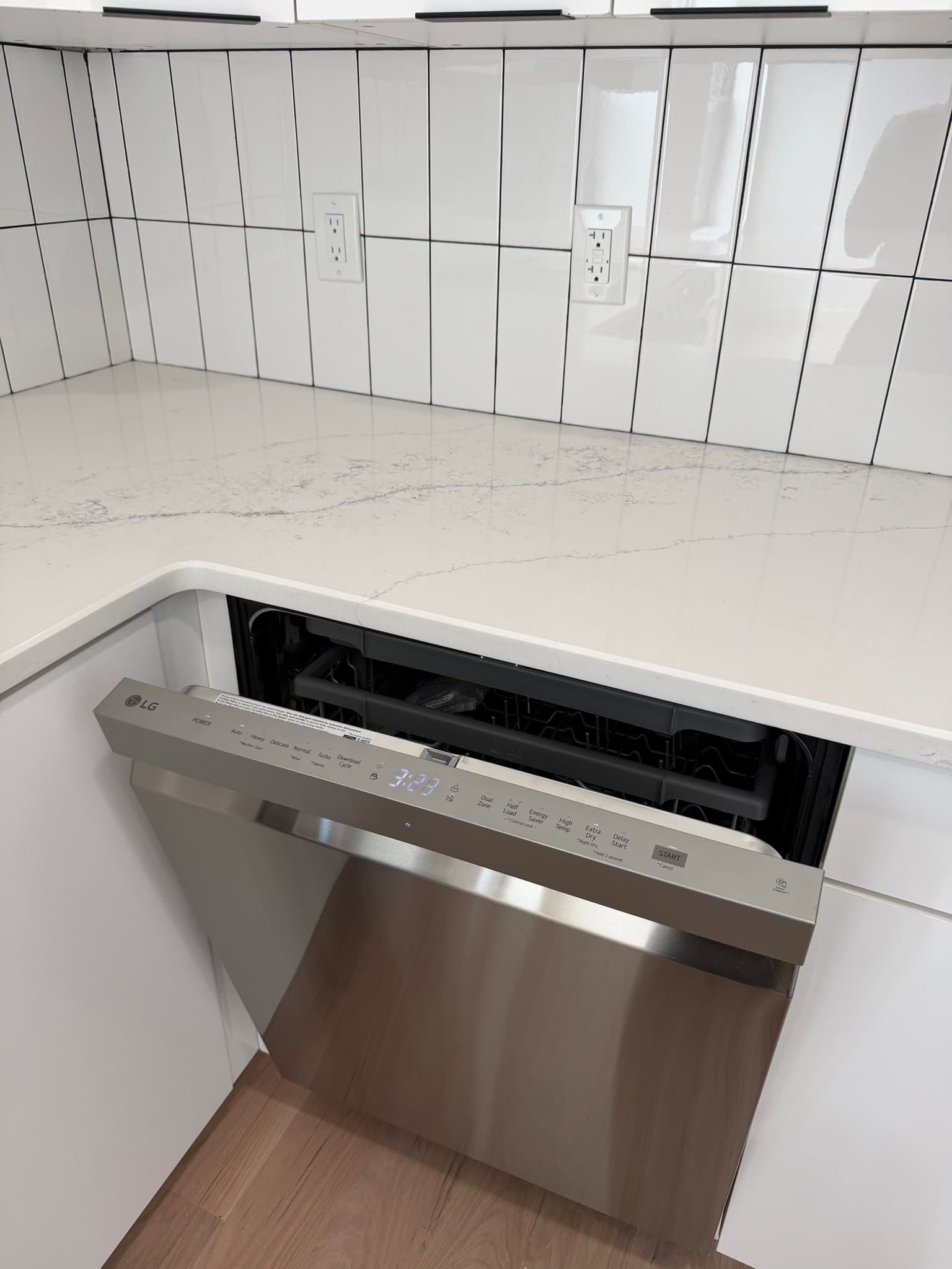 NEWARK Apartment: 501 Central Avenue