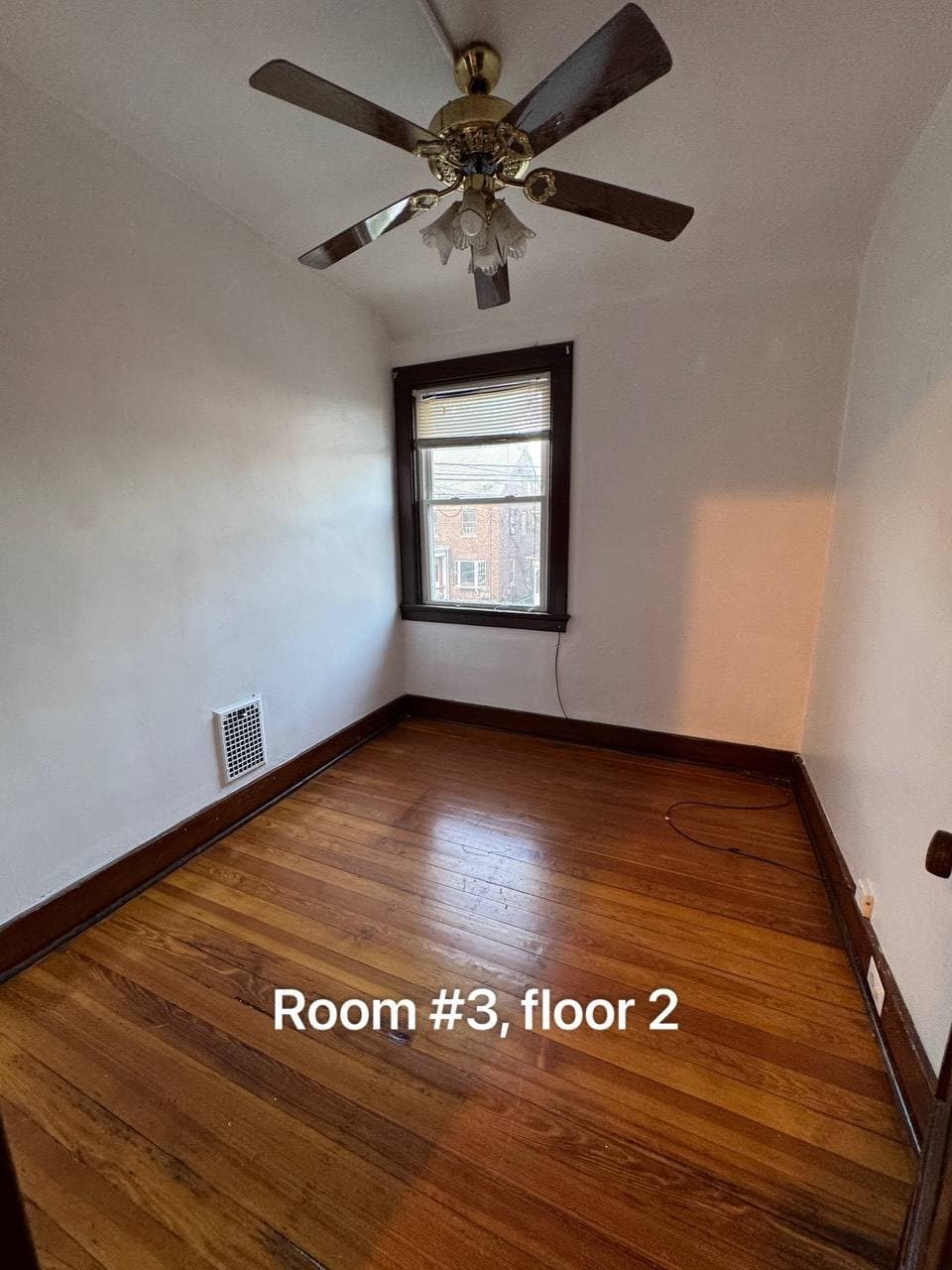 Bridgeport Townhome: 317 East Ave