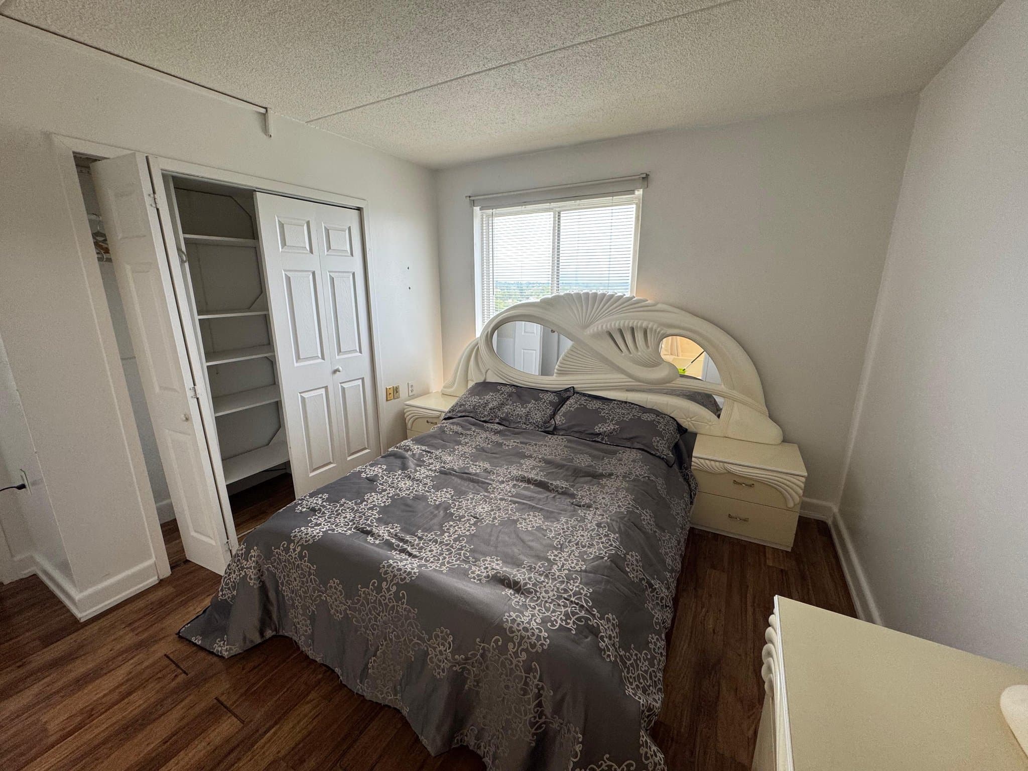 Stamford Apartment: 60 Strawberry Hill Ave. Unit 1006