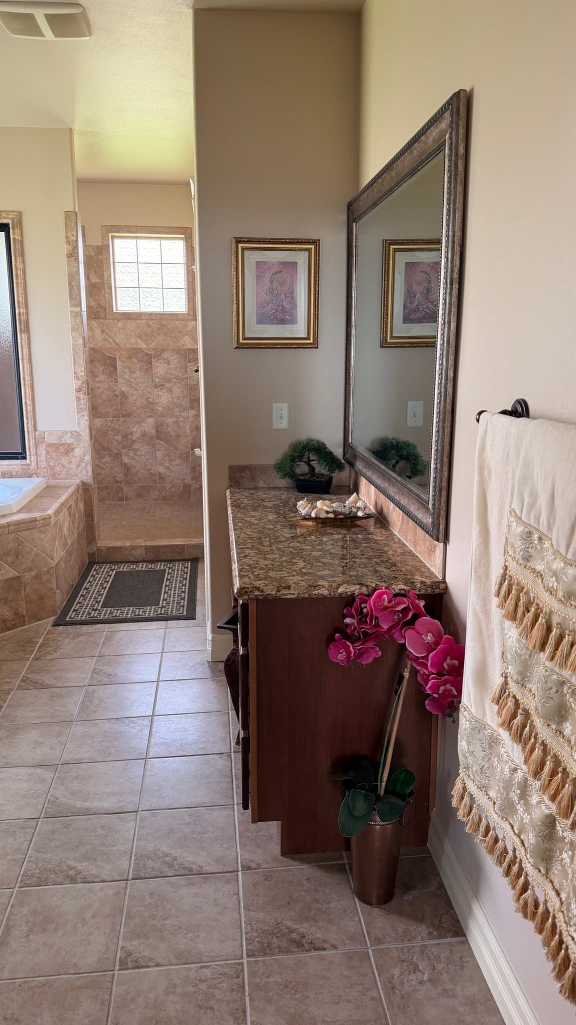 Moeses Lake House: 8180 Dune Lake Rd
