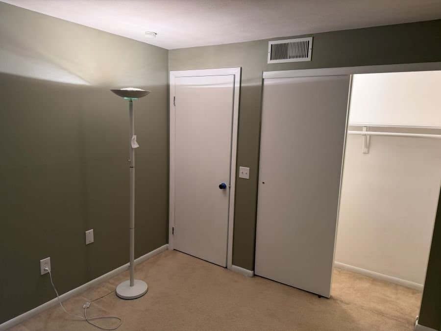 Penfield Condo: 148 Penn Lane