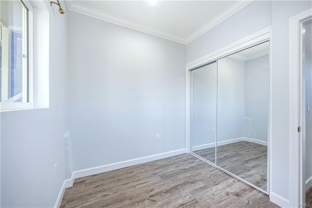 Pasadena Townhome: 332 Anita Dr