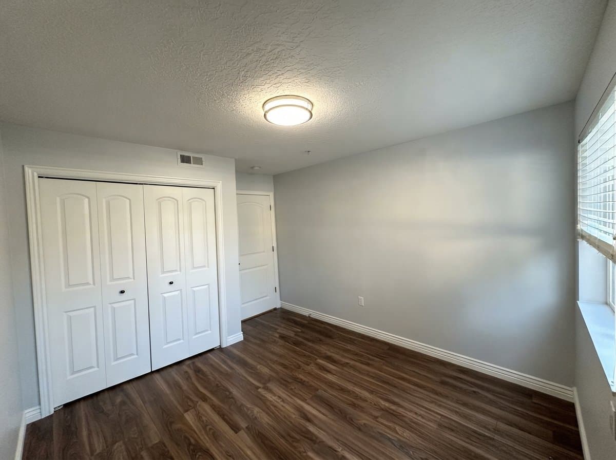West Valley City Condo: 3842 S Clare Dr