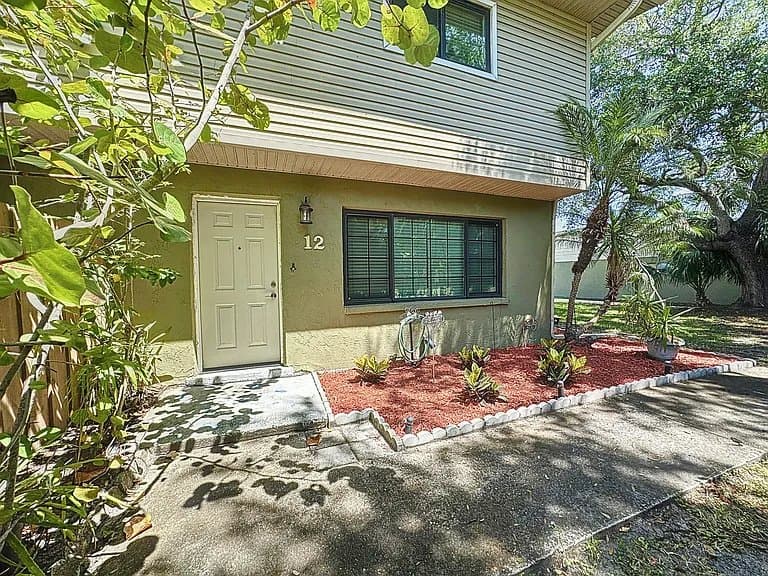 Merritt Island Condo: 516 South Plumosa Street,