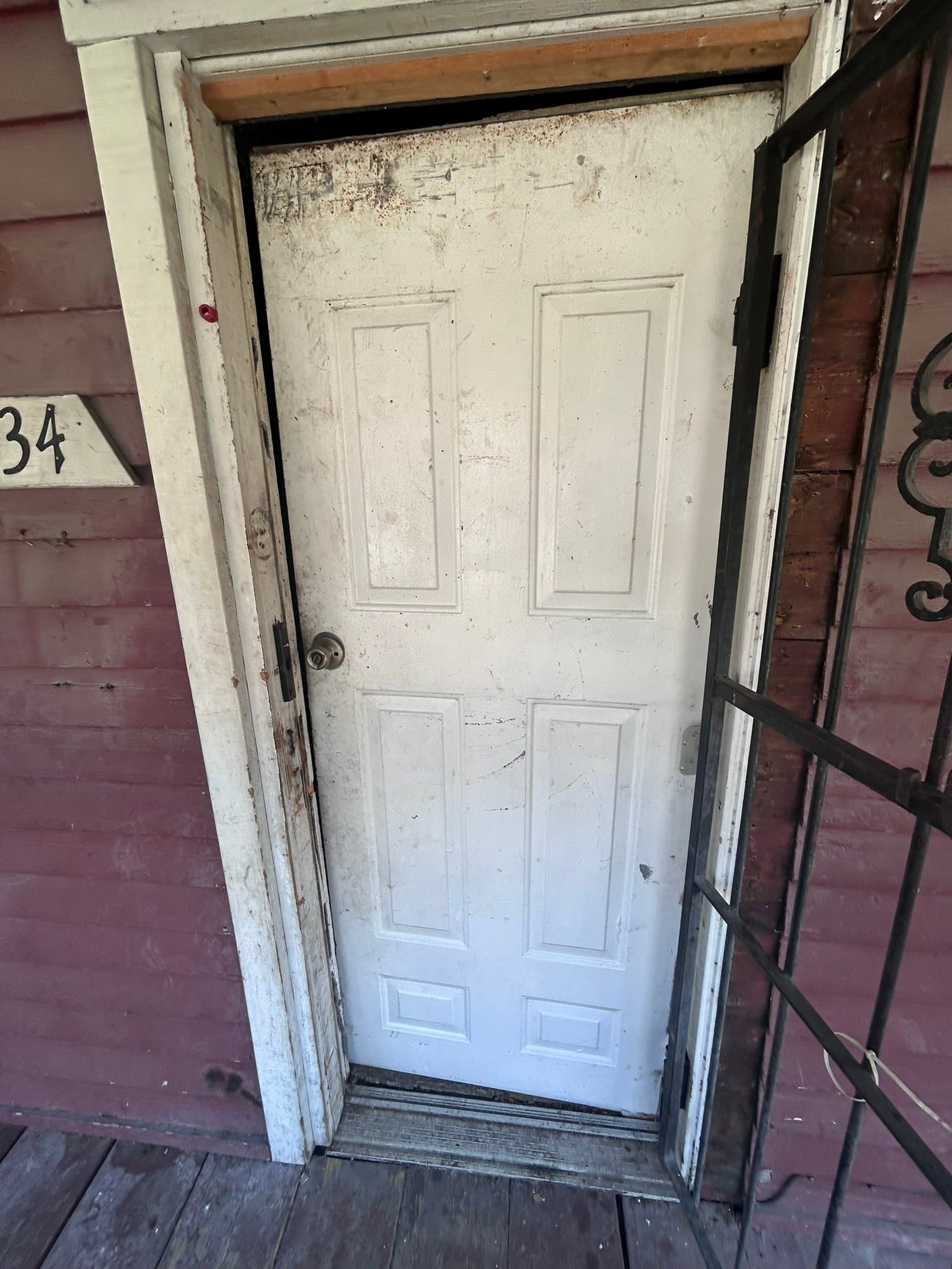 East St Louis House: 1534 N 55th