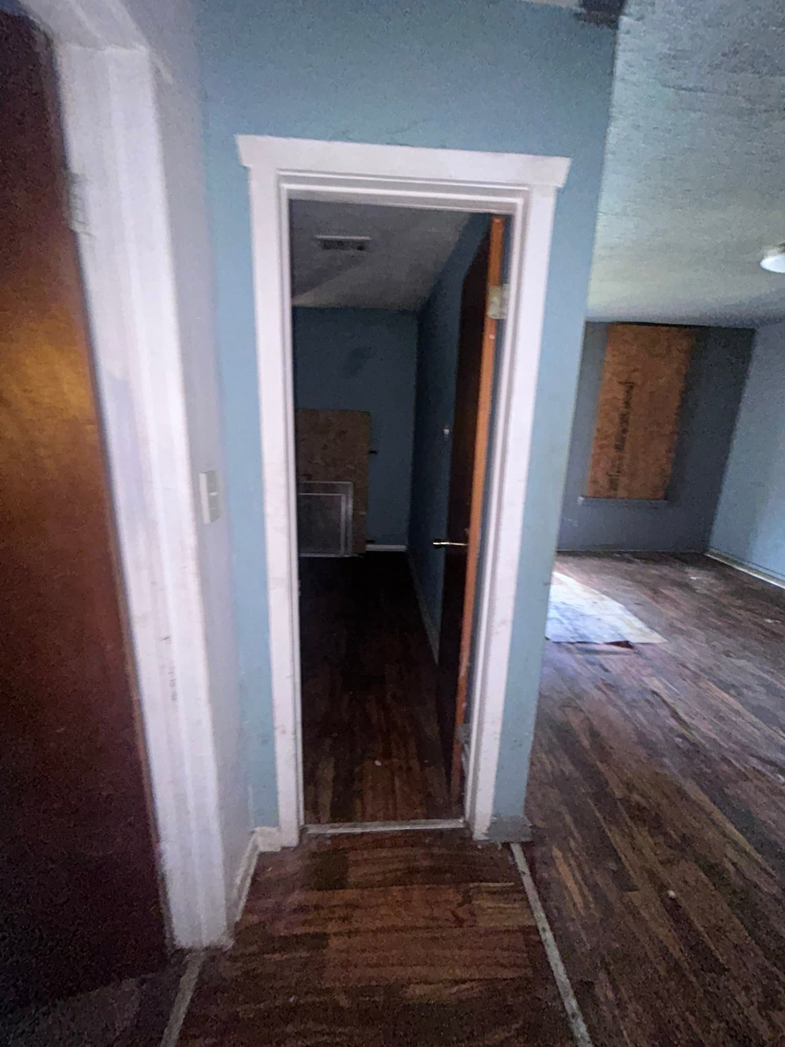East St Louis House: 1534 N 55th