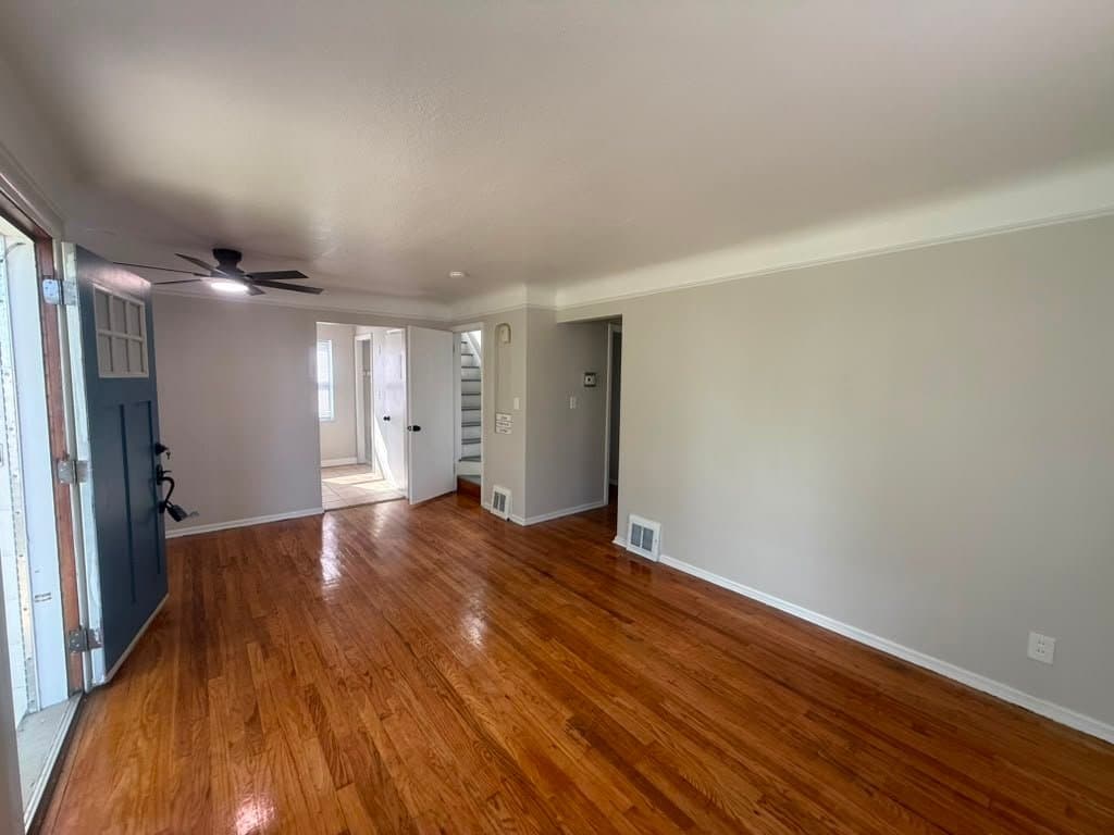 Maple Heights House: 15811 Maplewood Avenue