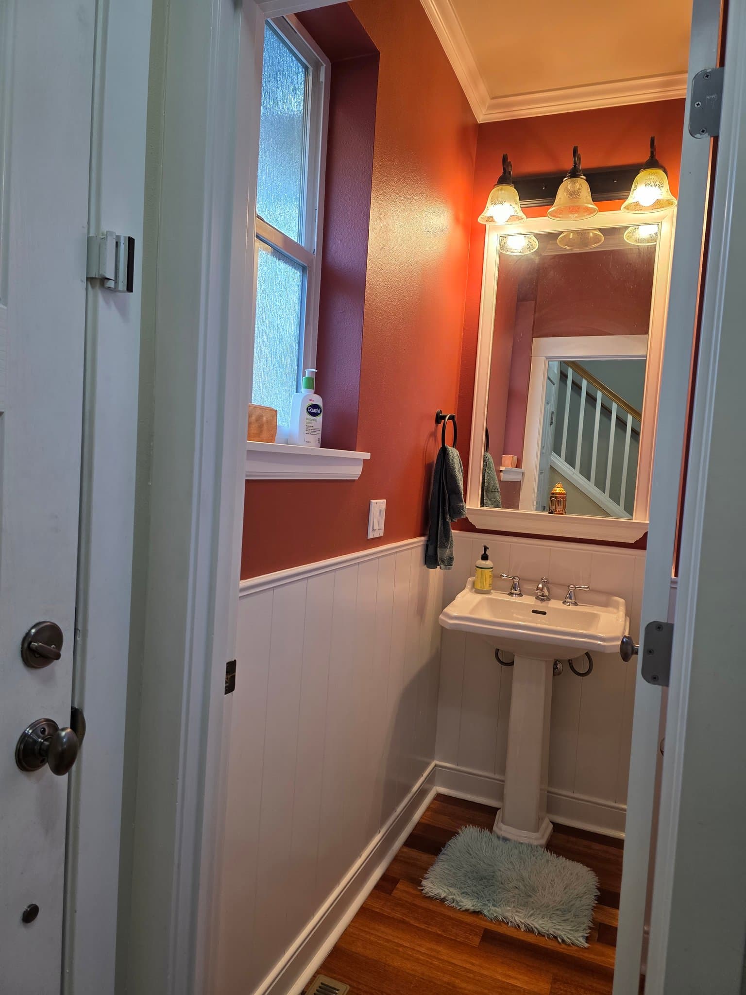 Bothell House: 18320 36th Ave SE