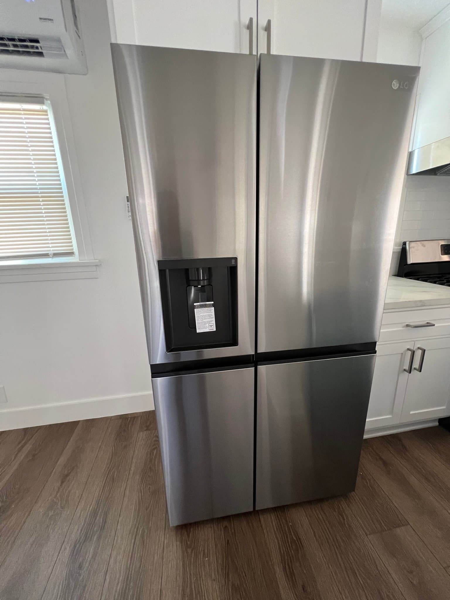 Montebello Apartment: 1329 W Cleveland Ave