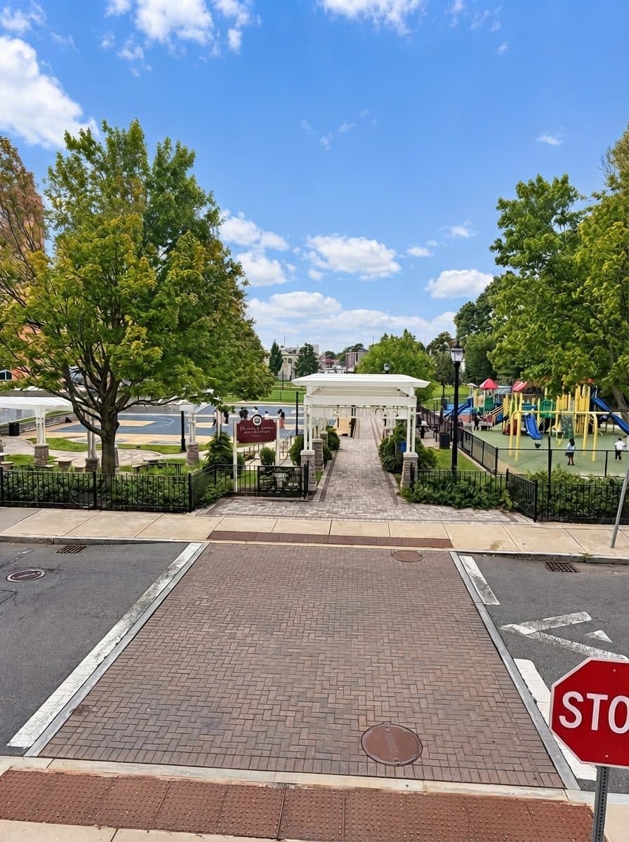 Everett Condo: 24 Corey St