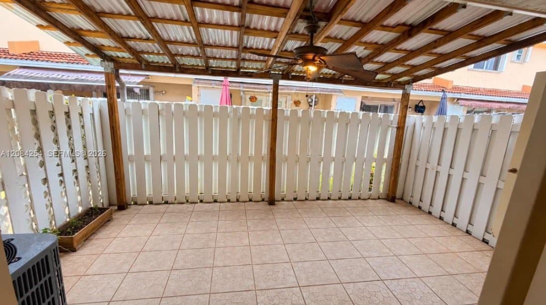 MIAMI Townhome: 6354 SW 138th Path