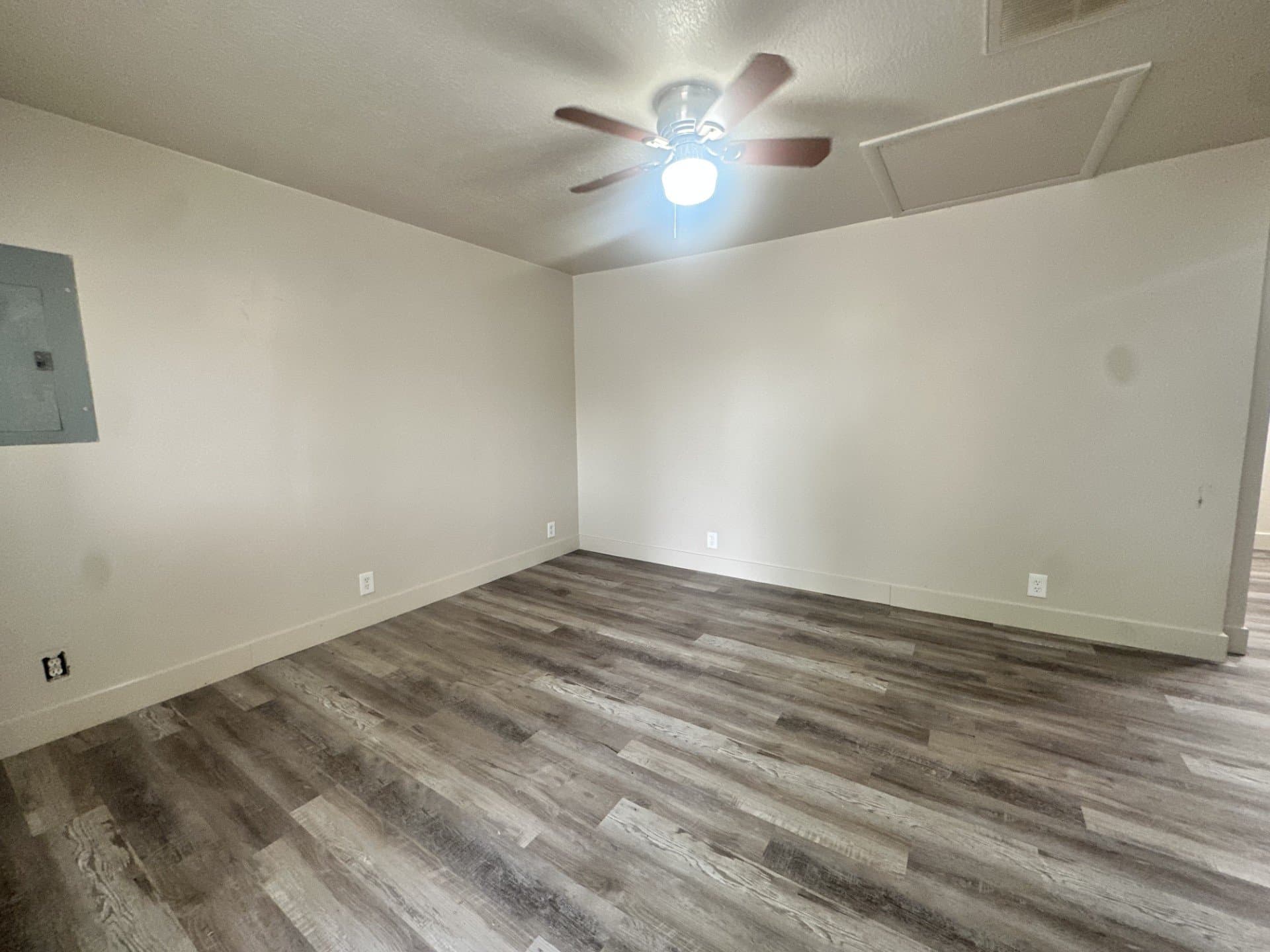 Salt Lake City Condo: 951 N Redwood Rd