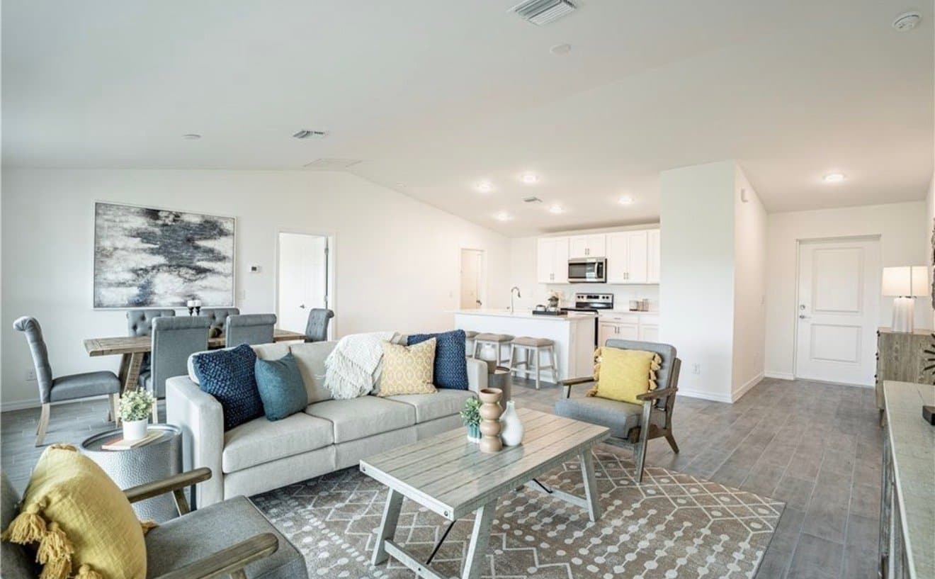 Cape Coral House: 1801 NW 21st Ave