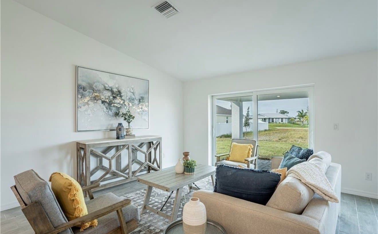 Cape Coral House: 1801 NW 21st Ave