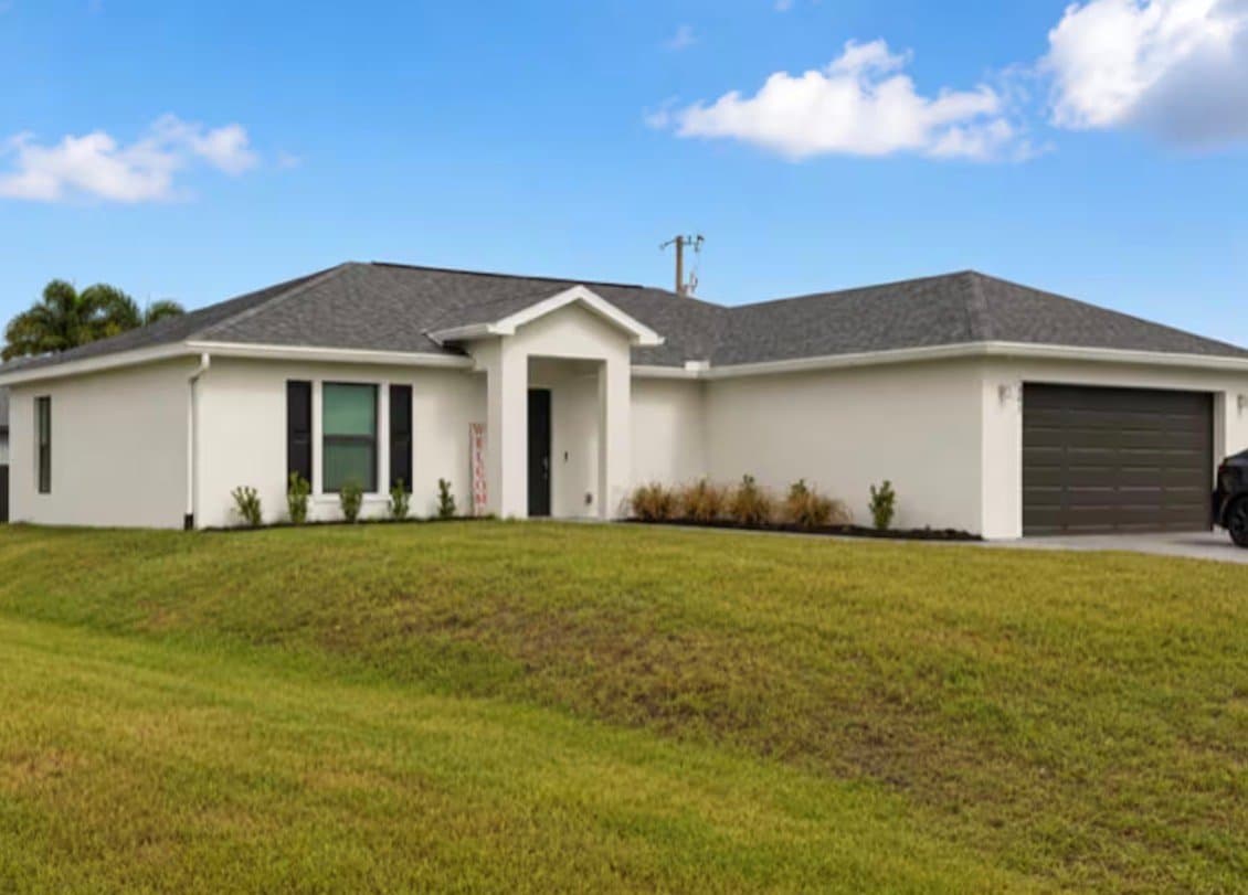 Cape Coral House: 1801 NW 21st Ave