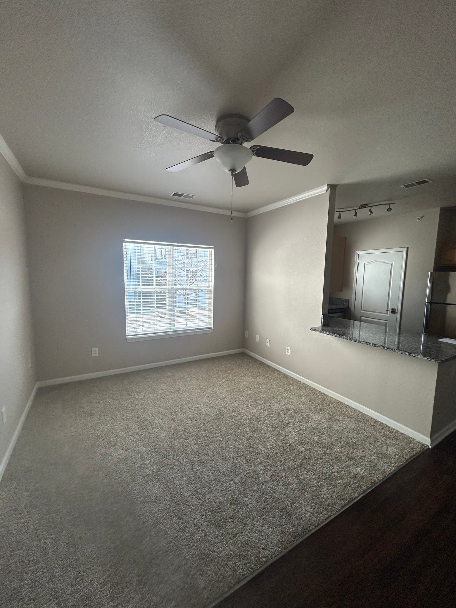 Carmel Condo: 12833 Tradd Street