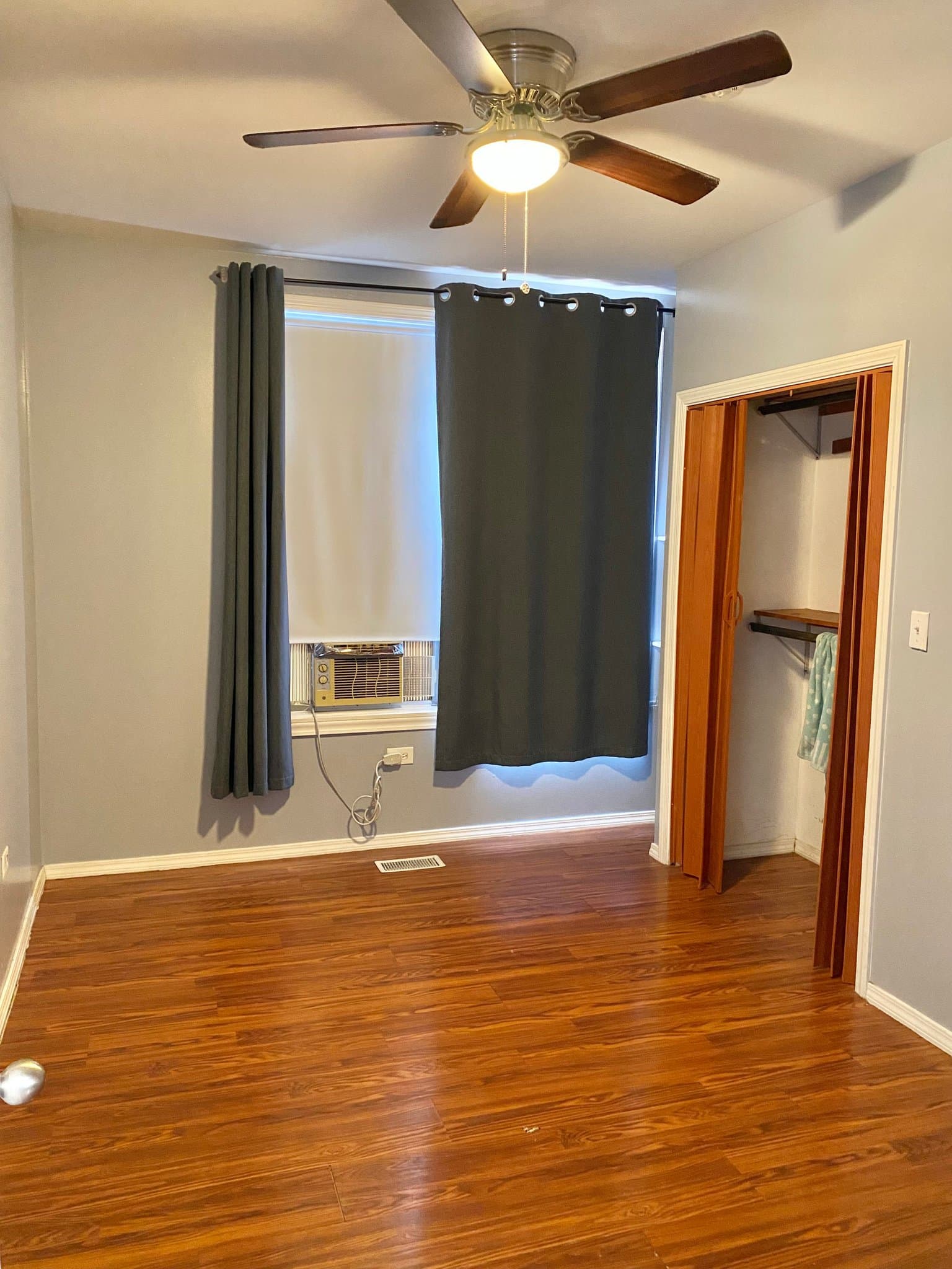 Chicago Condo: 2954 S Haynes Ct