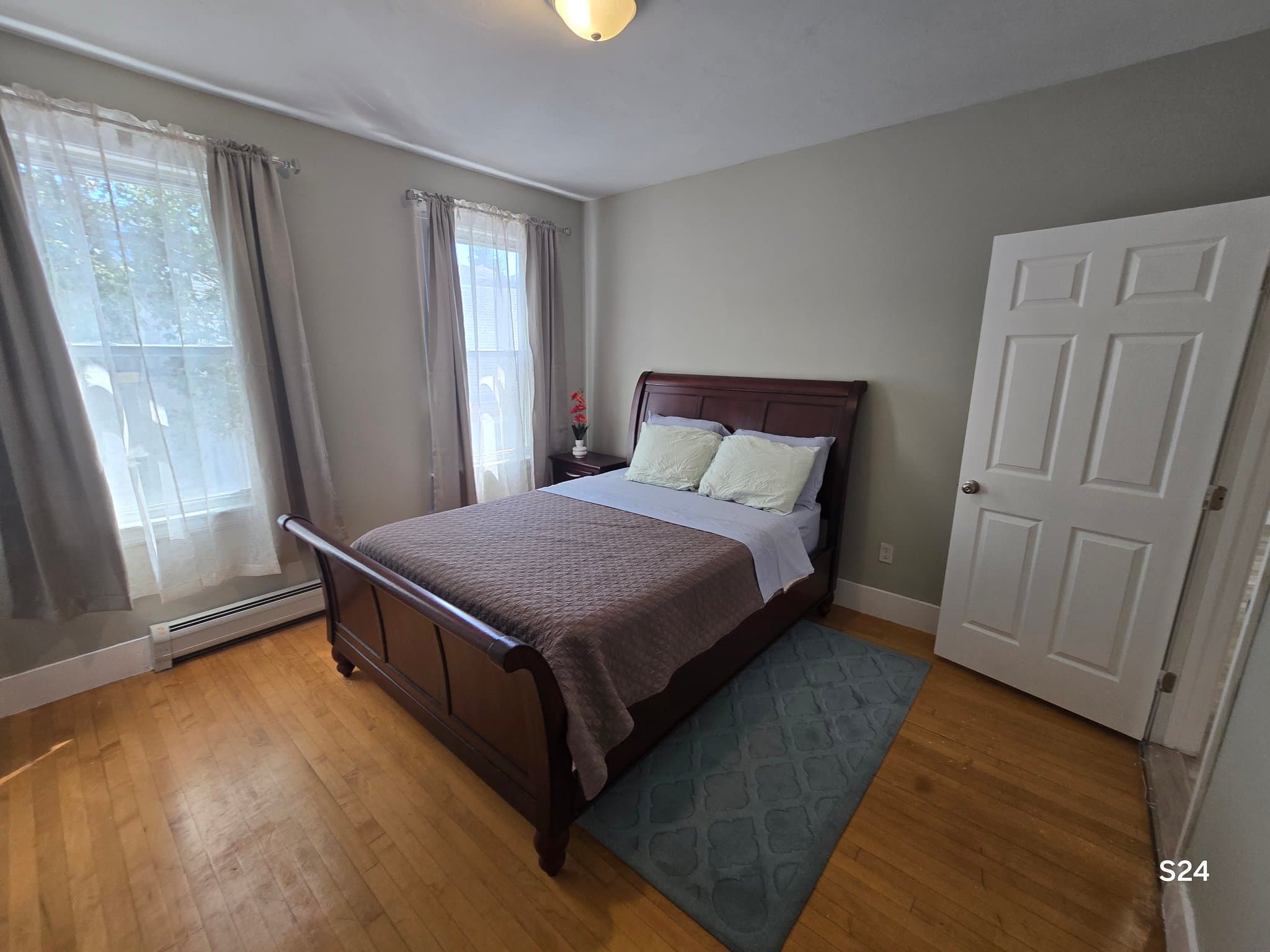Worcester Single Room: 24 Suffield Street