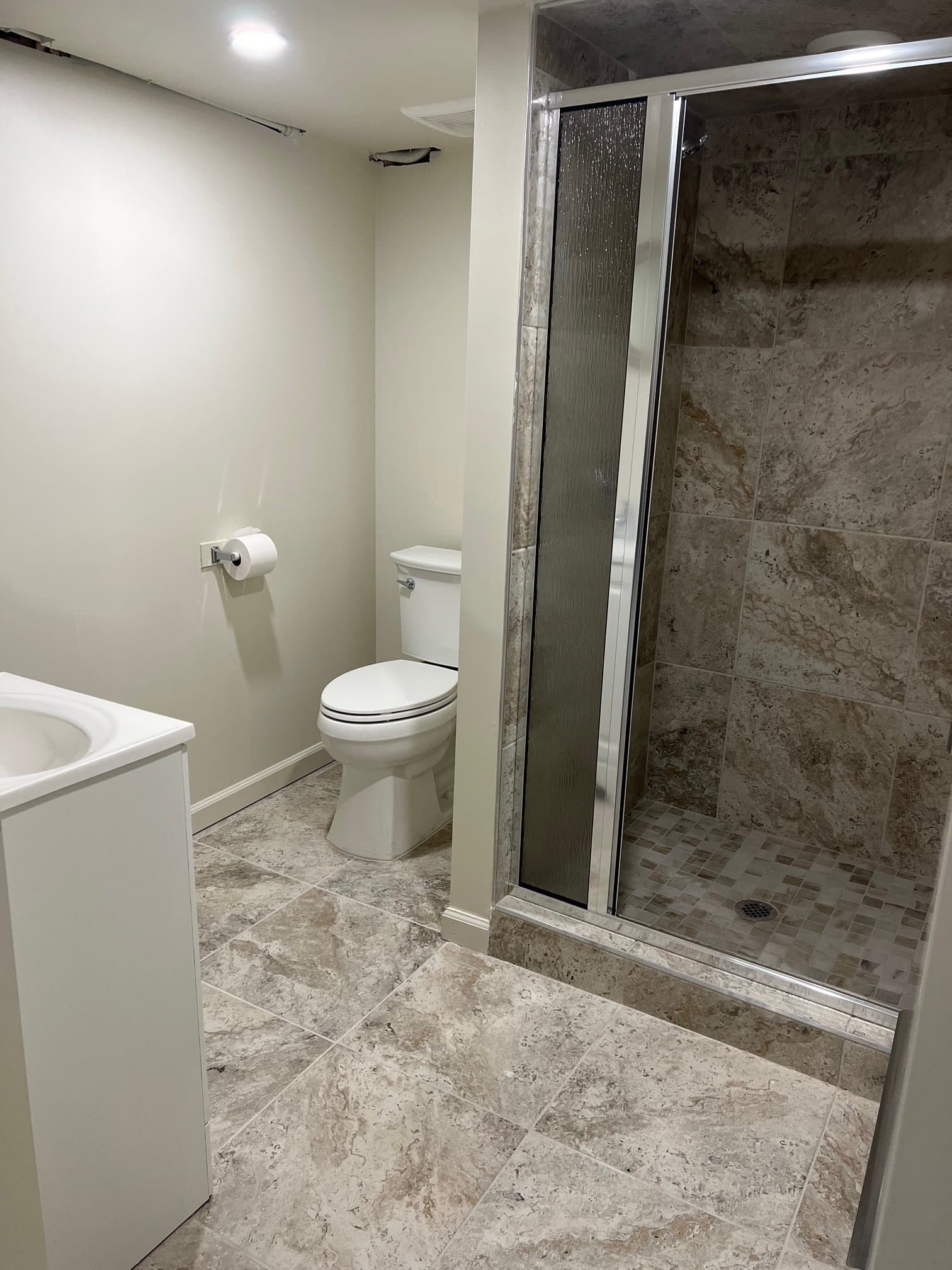 Oak Park Single Room: 24671 Parklawn